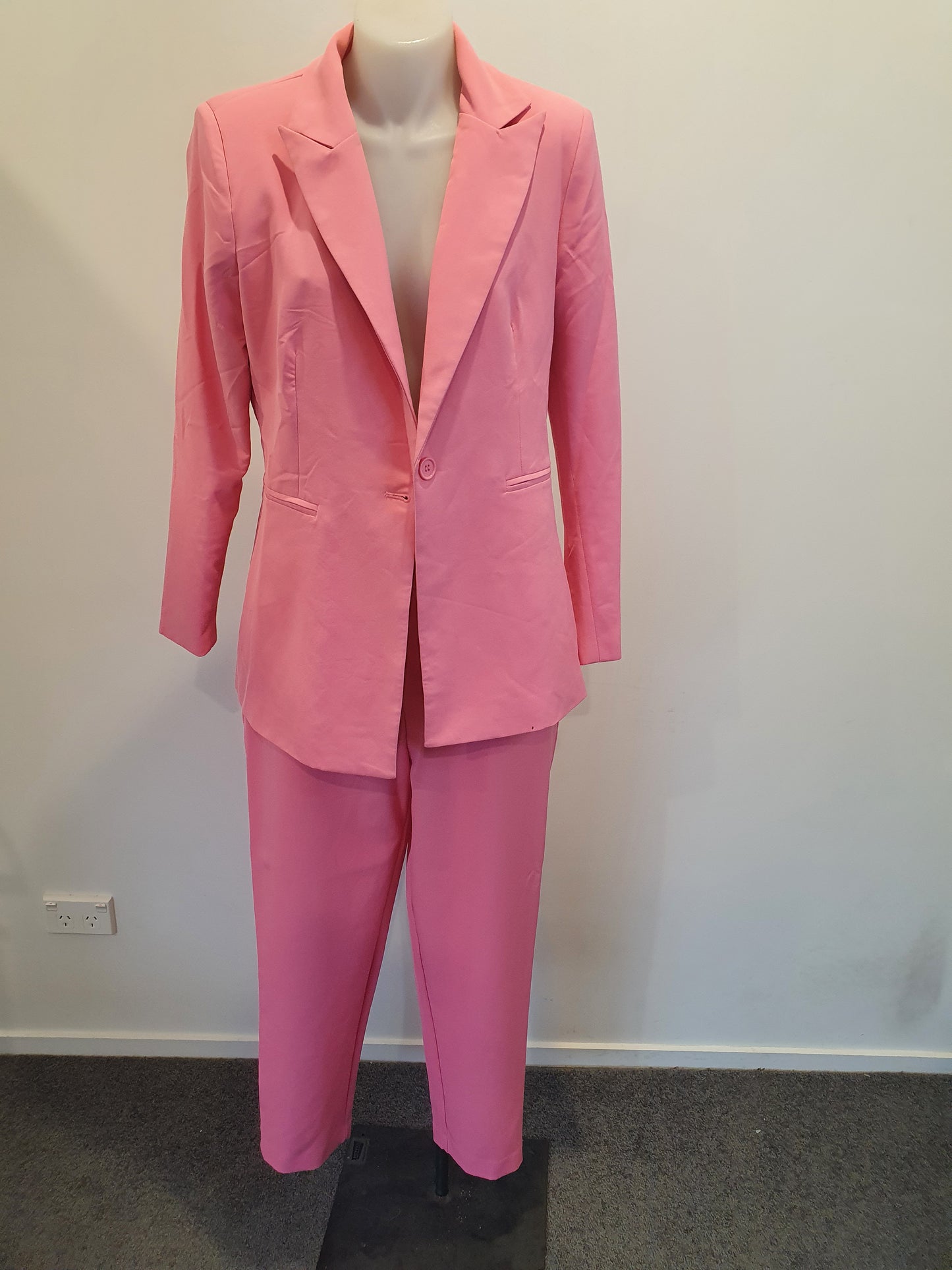 Showpo Tailored Pants - Size 14