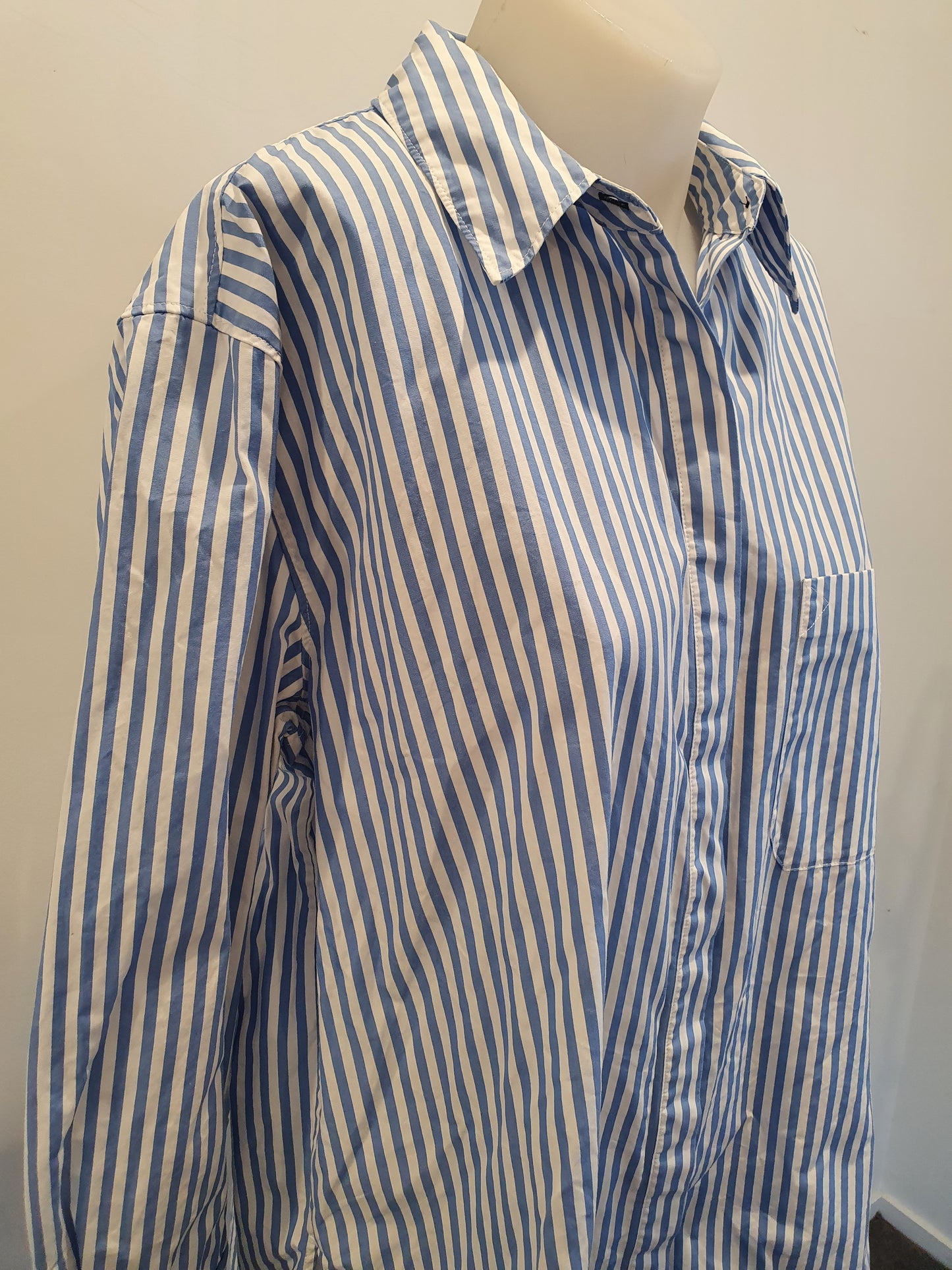 Country Road Shirt - Size 10