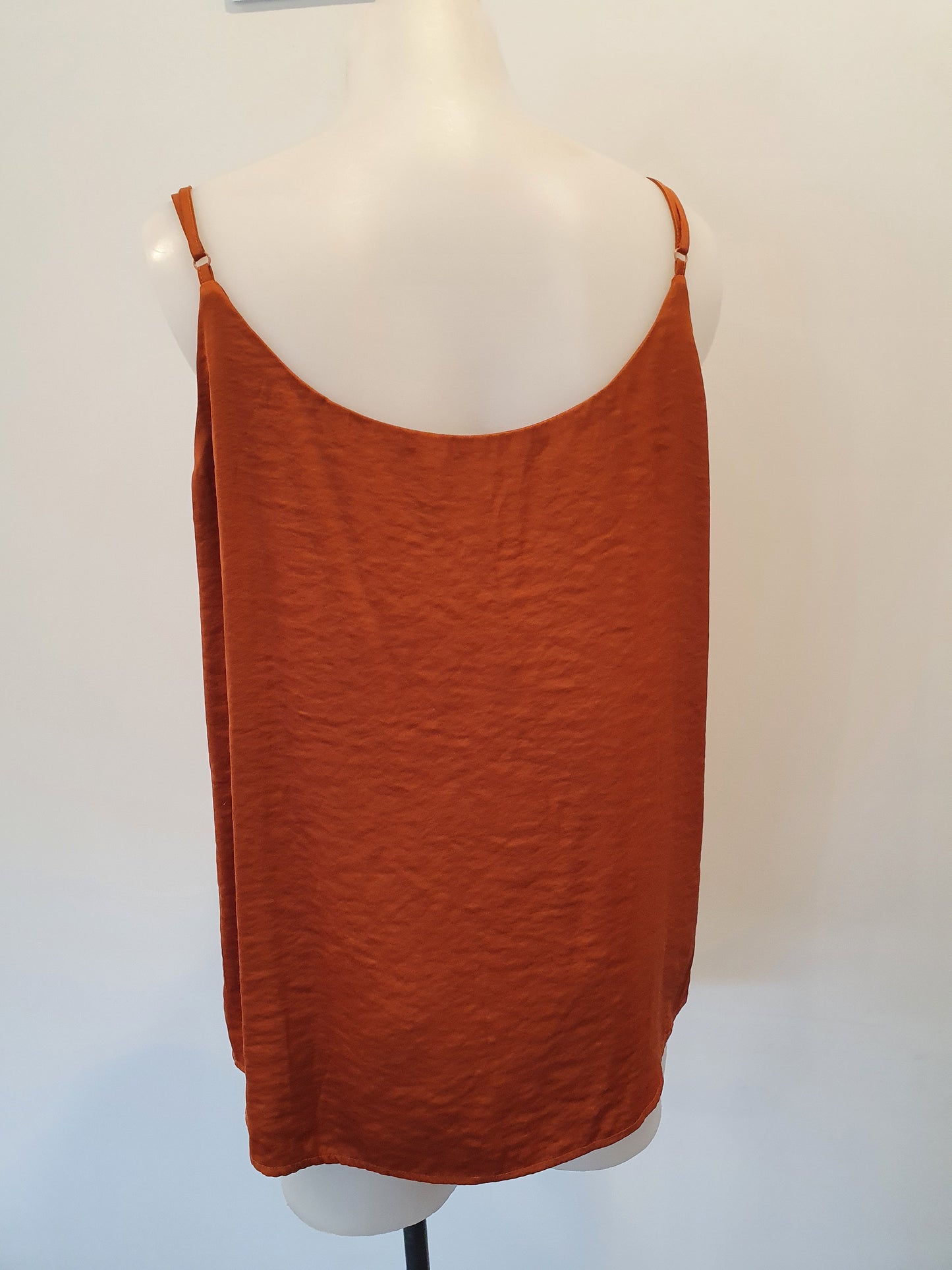 Drama The Label Singlet - Size 14