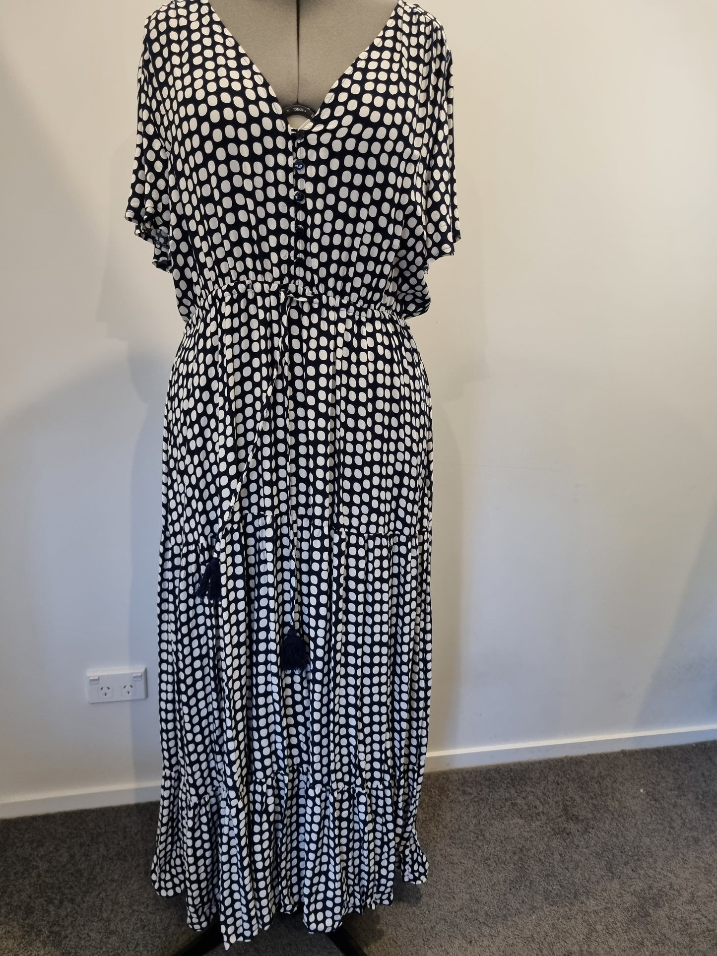 Salty Crush Dress - Size 18 (BNWT)