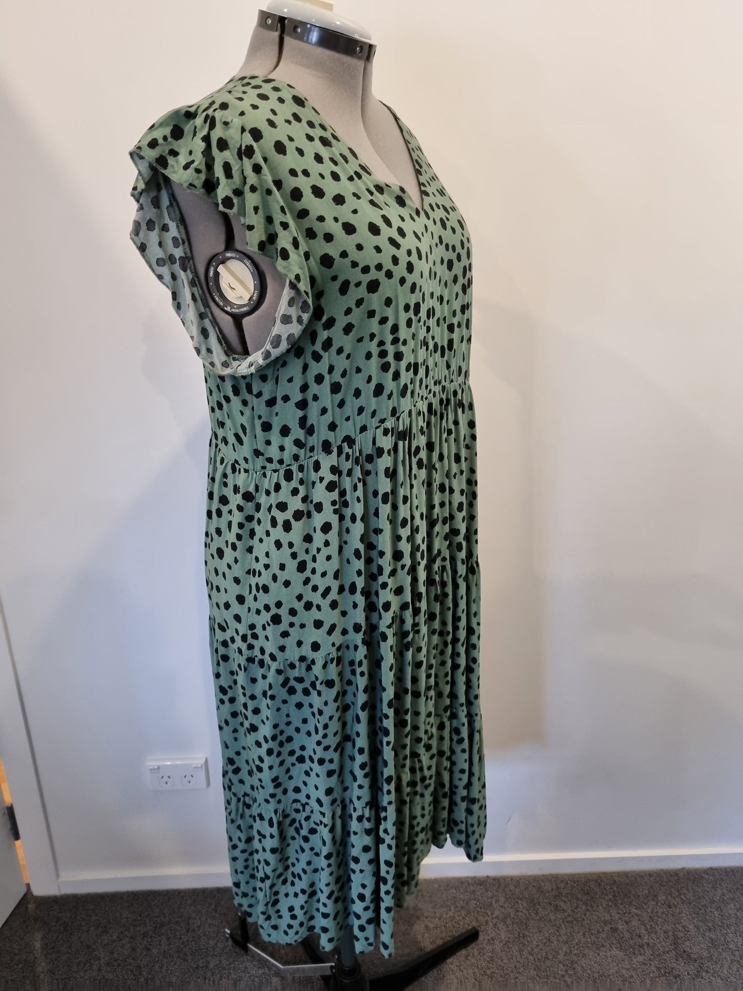 New U Collection Dress - Size 18