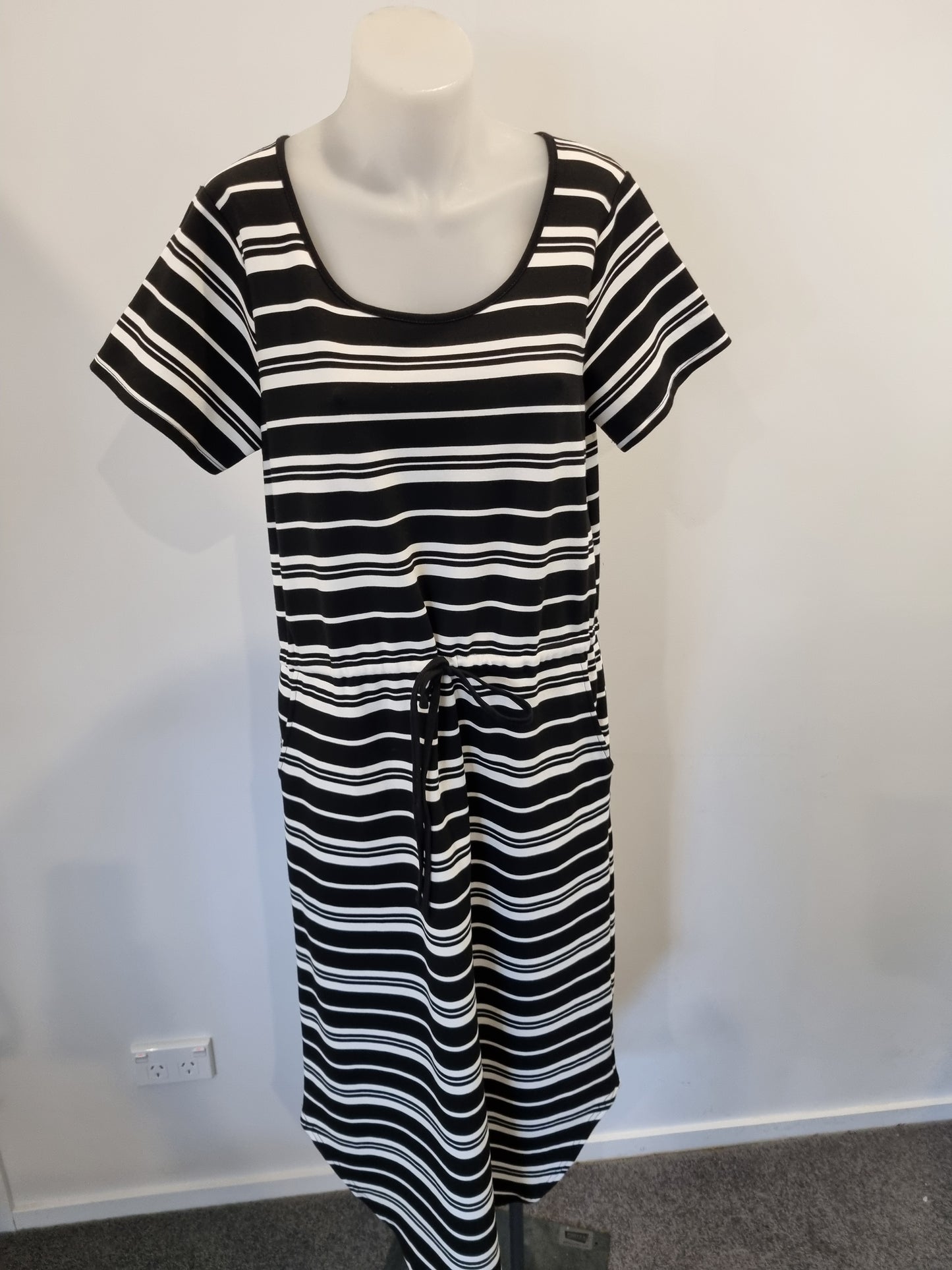 Charlo Dress - Size 12