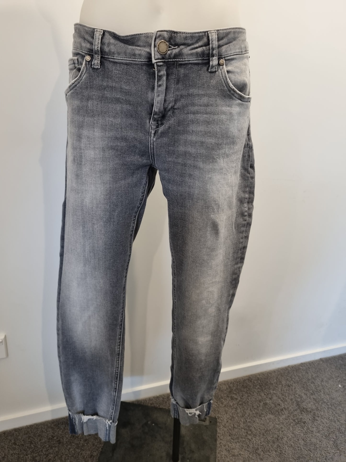 Zhrill Jeans - Size 30 (12)