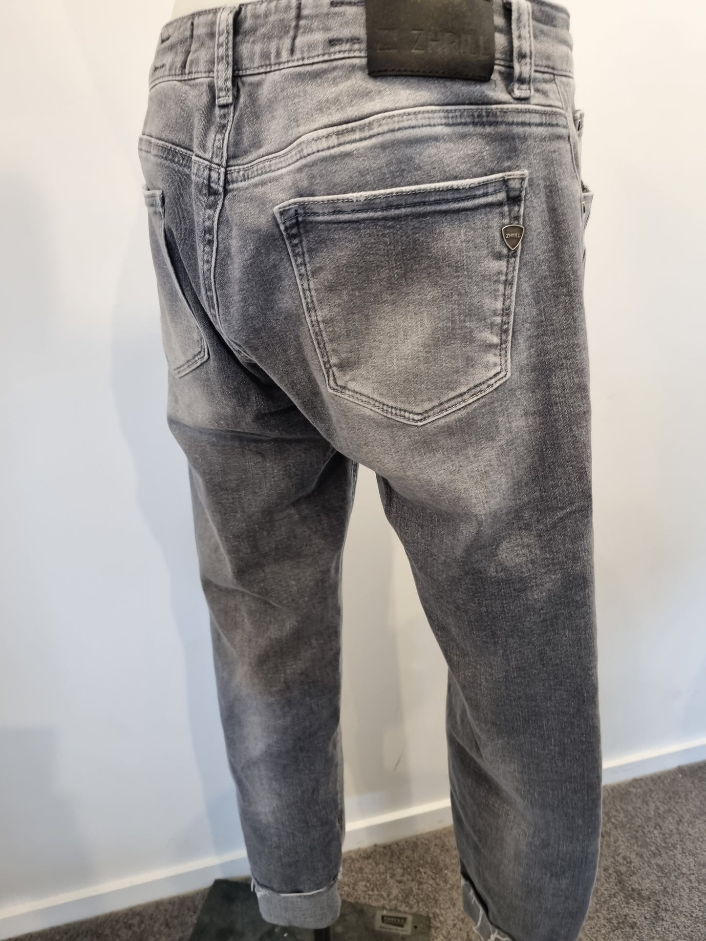 Zhrill Jeans - Size 30 (12)