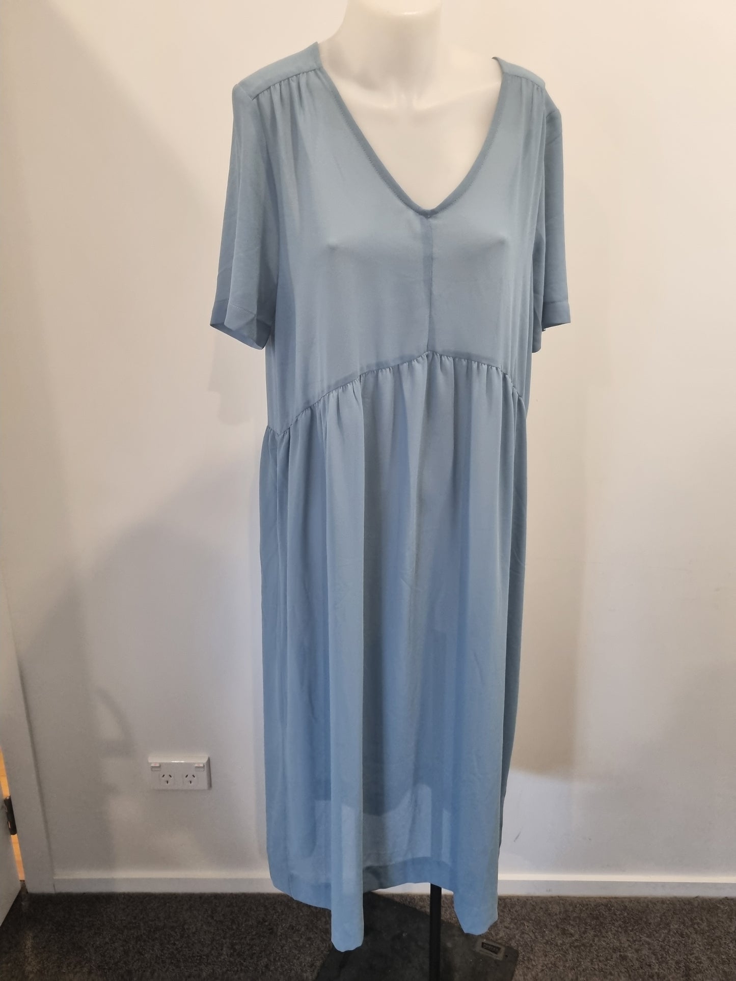 Gloss by Shineon Dress - Size 10