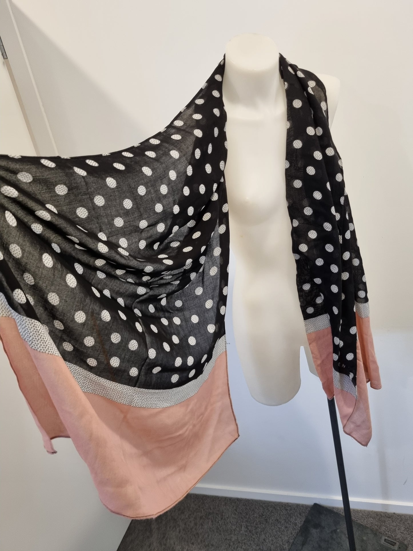 Trenery Scarf - OS