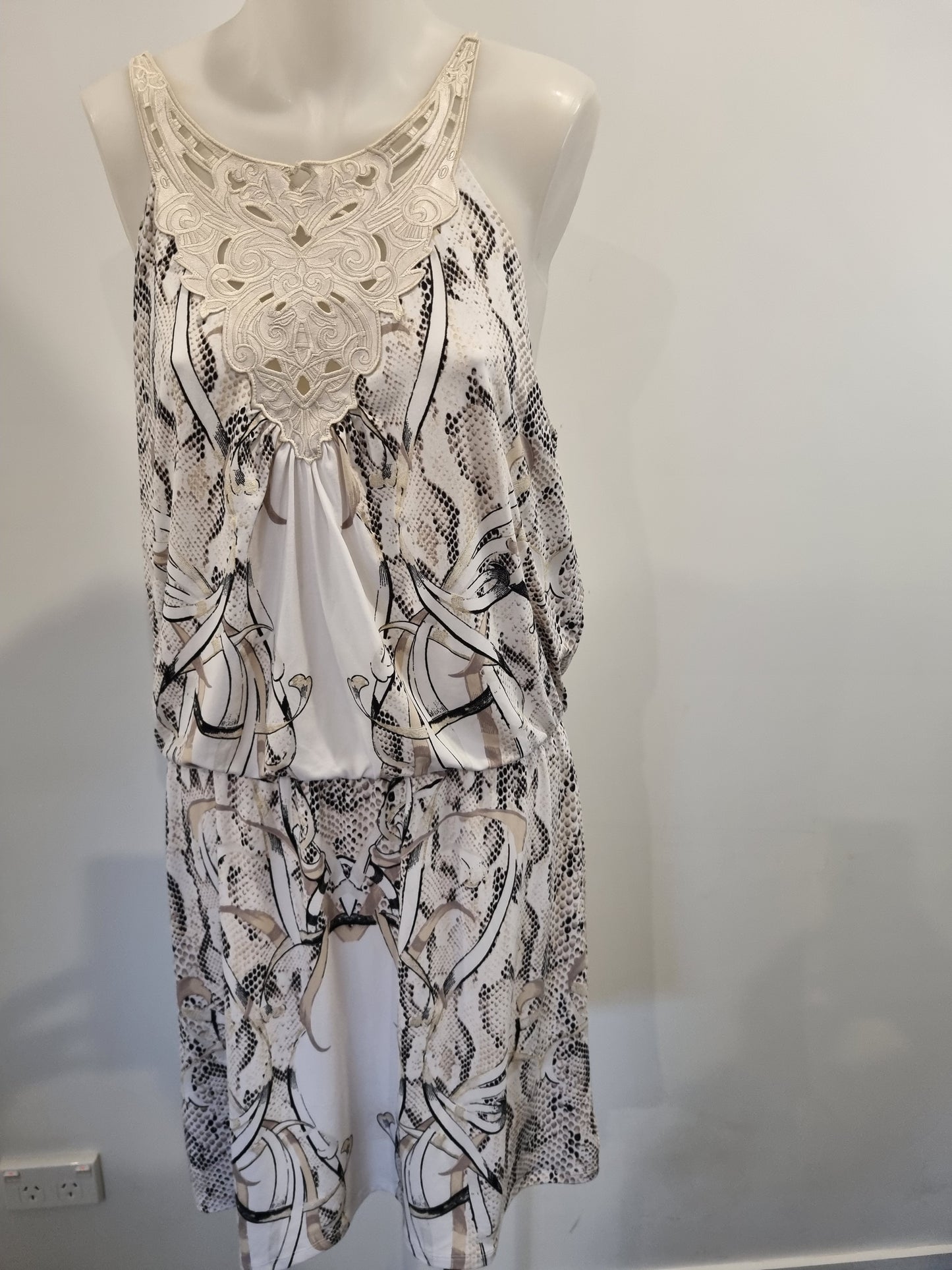 White Black Dress - Size L