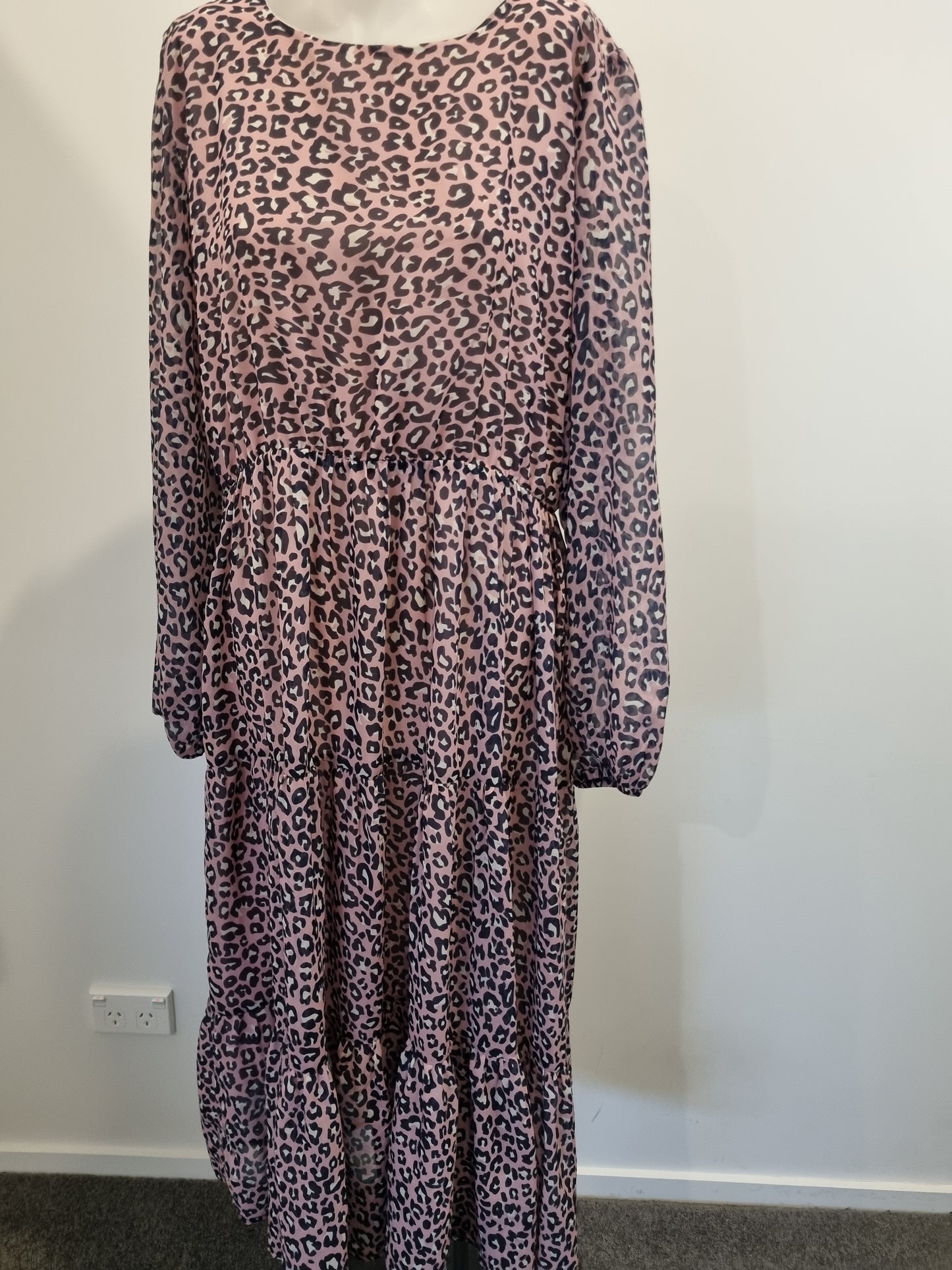 Blank Space Dress - Size 16