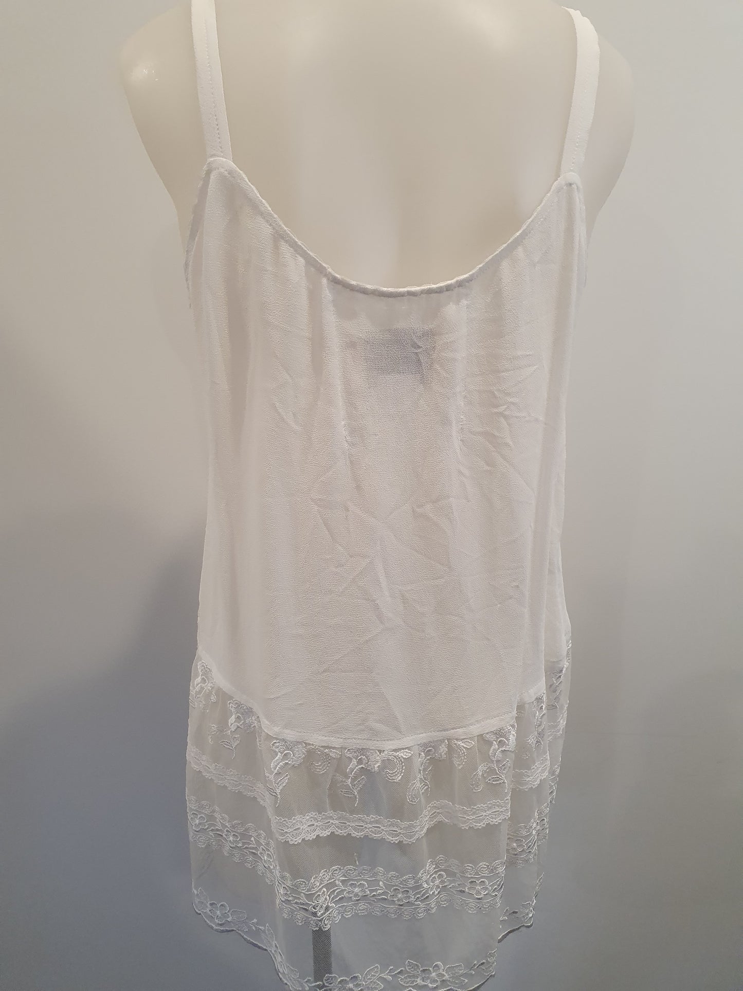 Lacy By Donelle Scott Singlet - Size 12