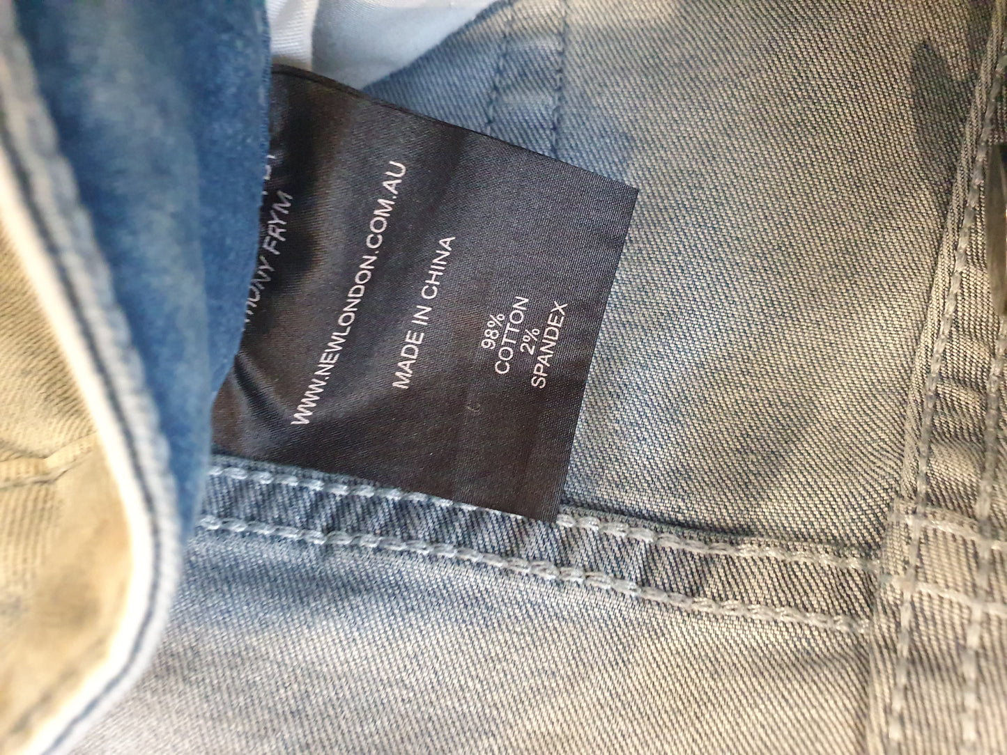 New London Jeans - Size 28 (10)