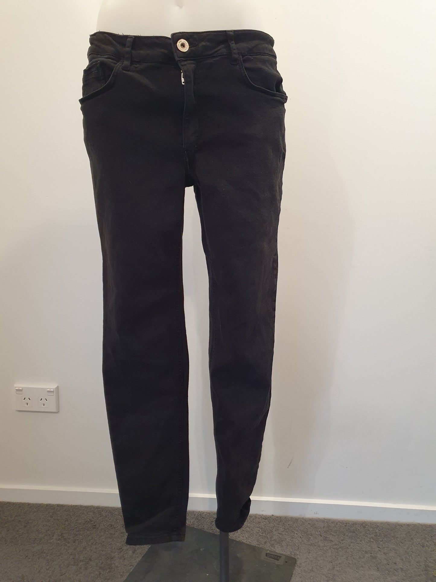 Zara Jeans - Size 12