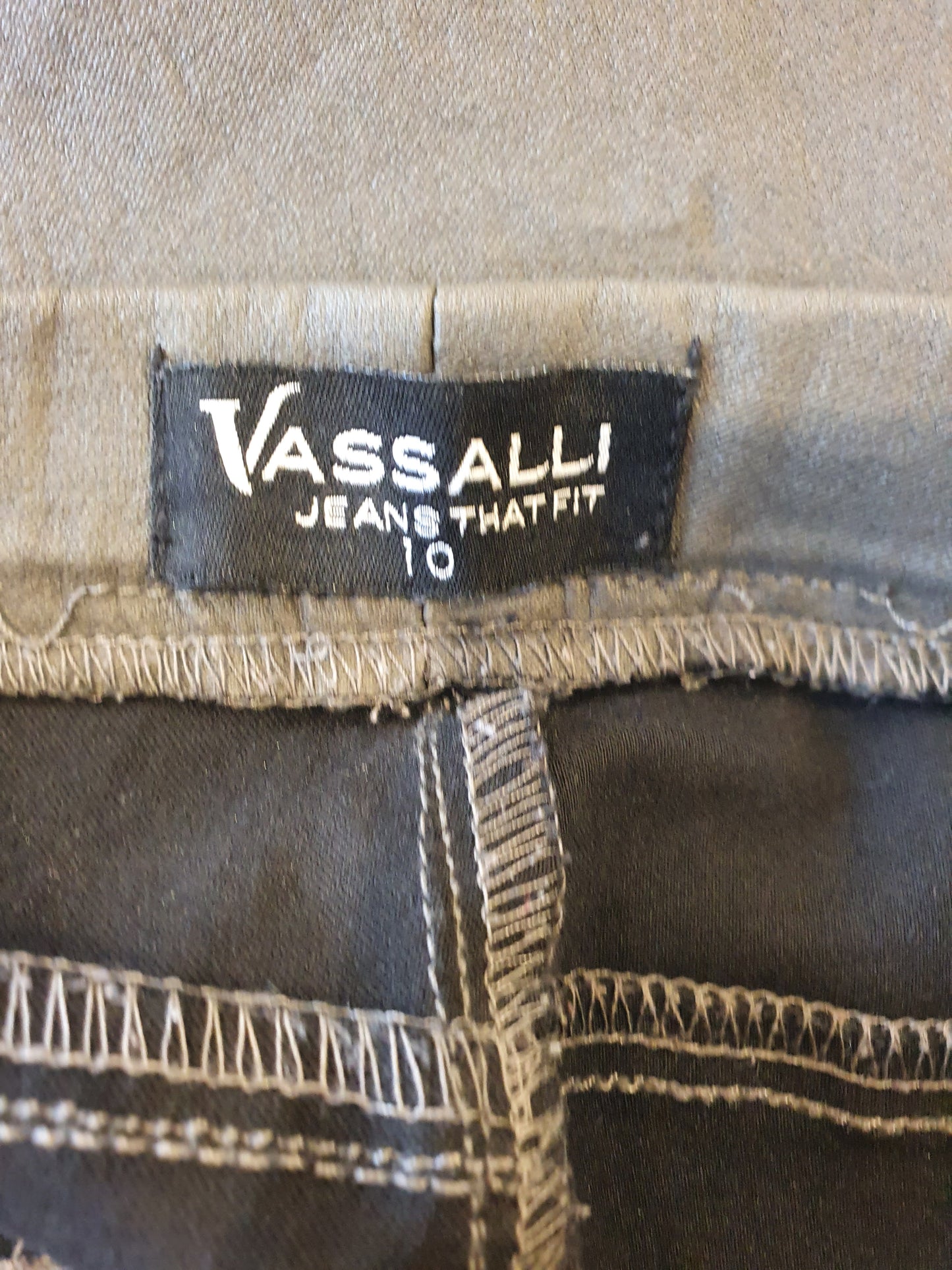 Vassalli Coated Pants - Size 10