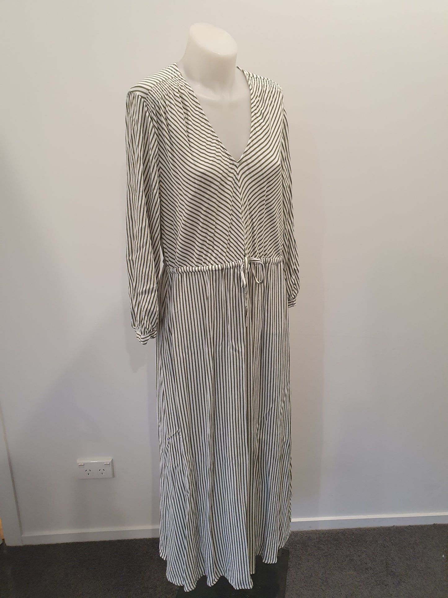 Jigsaw Dress - Size 14