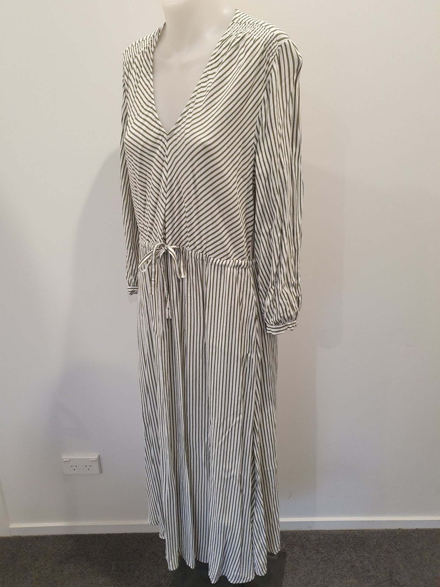 Jigsaw Dress - Size 14