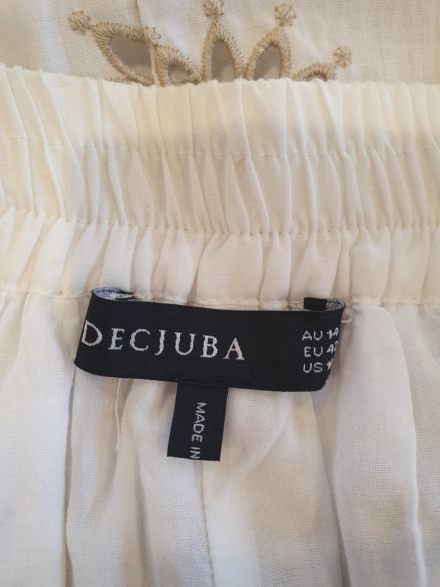 Decjuba Broderie Skirt - Size 14