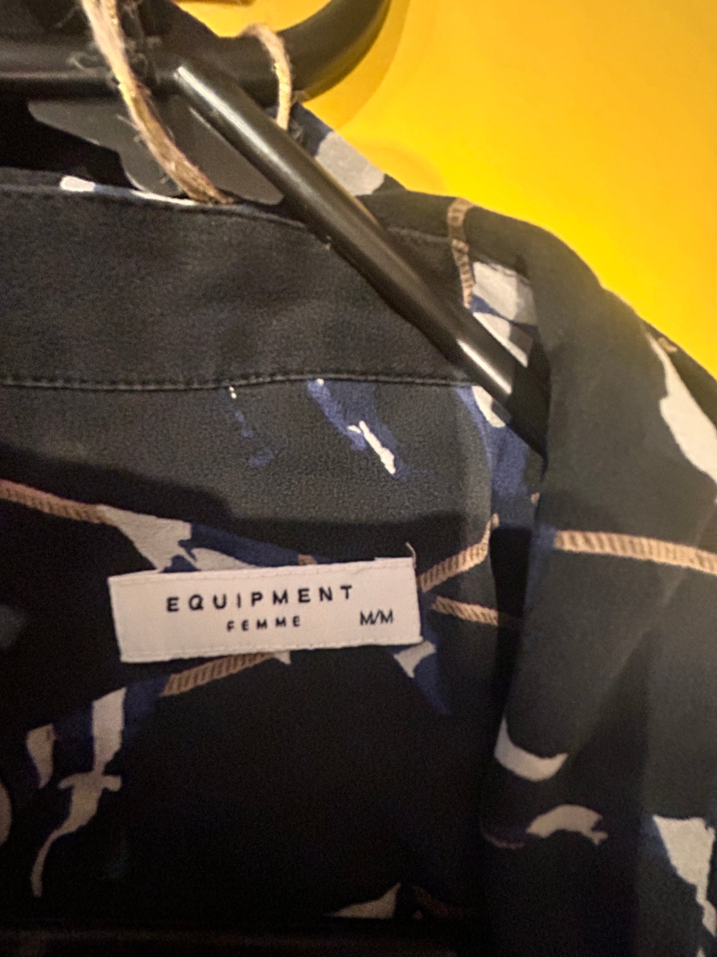 Equipment Femme Silk Shirt - Size M
