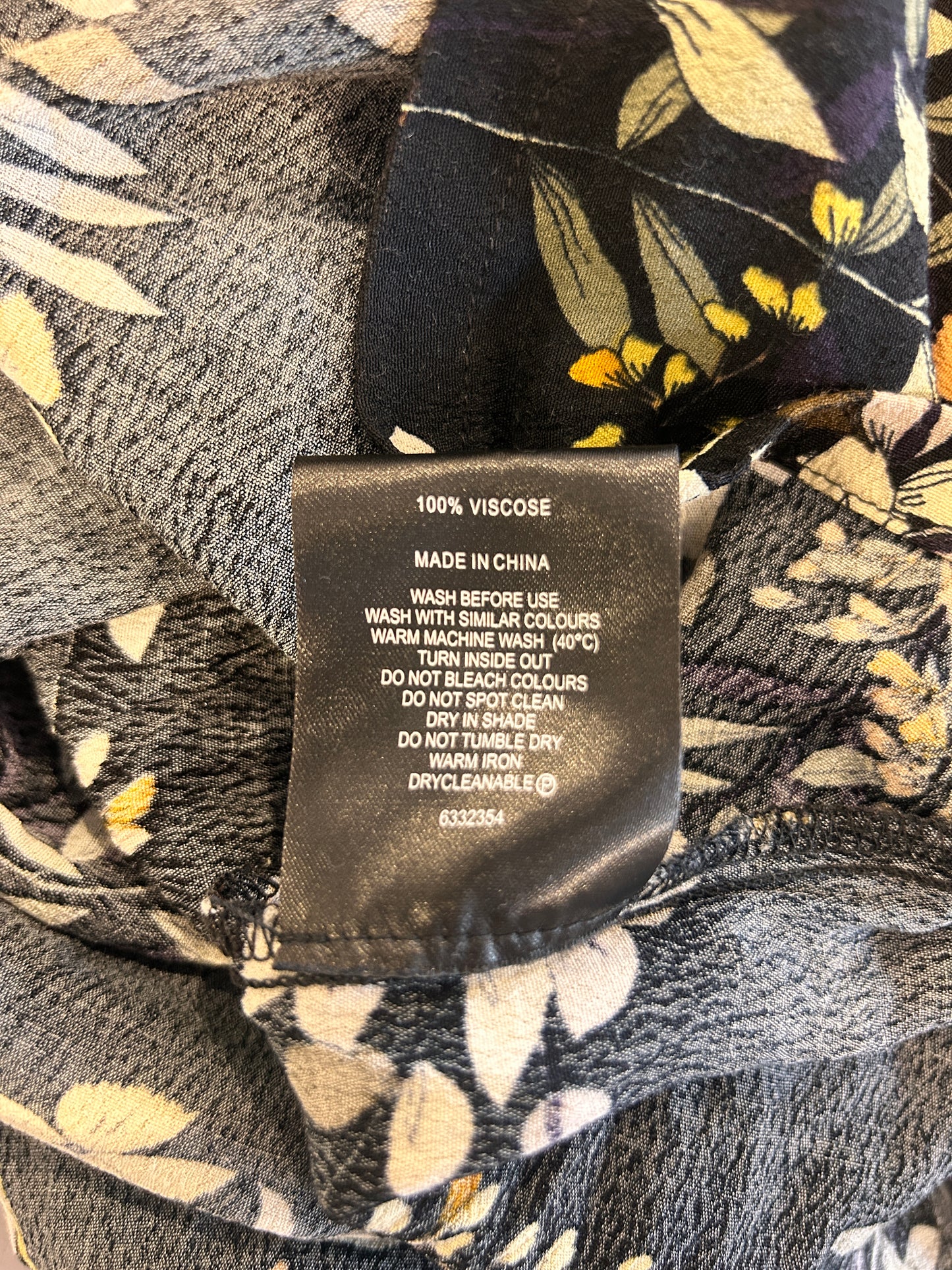 Whistle Top - Size 18 (petite)