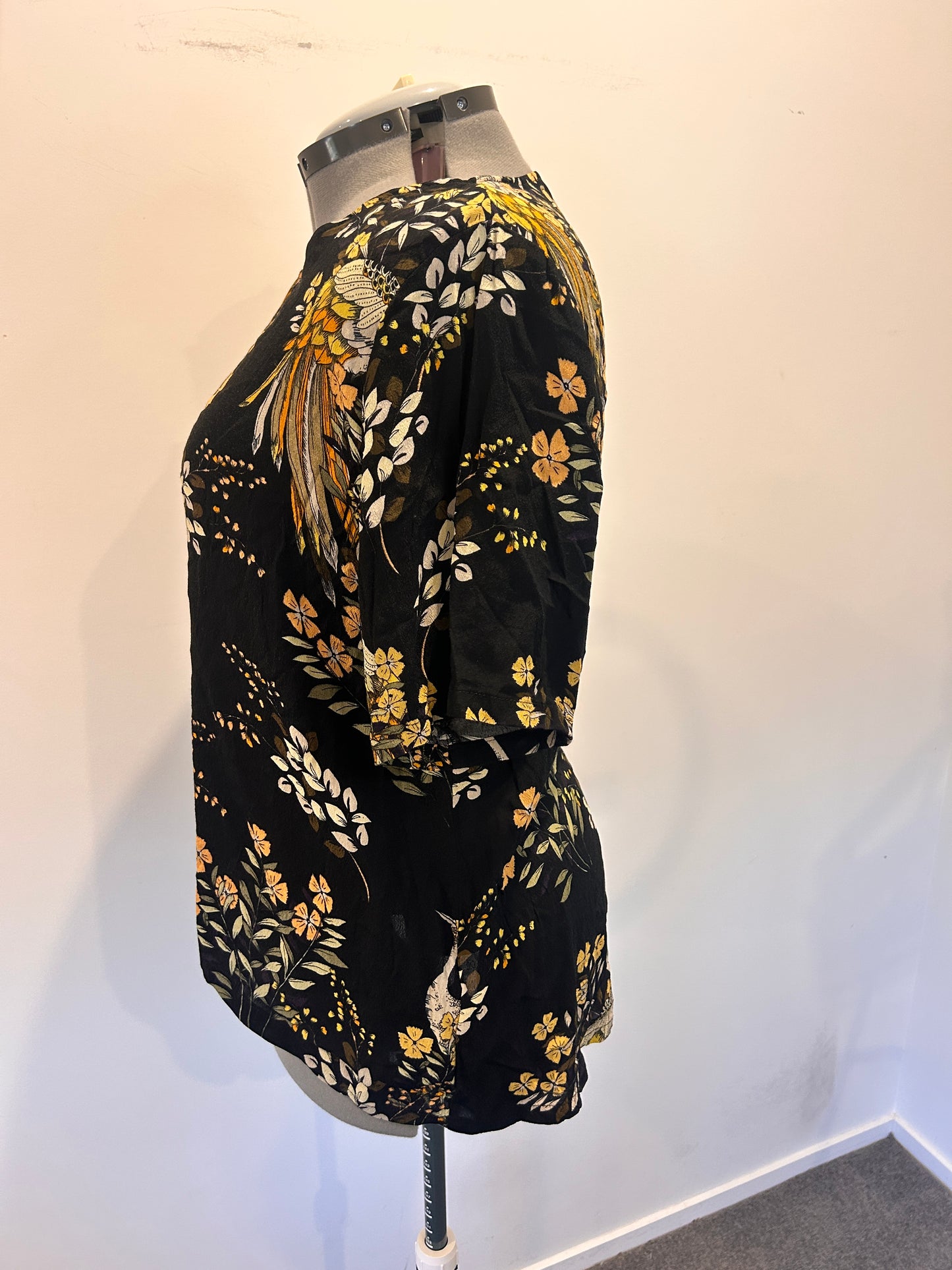 Whistle Top - Size 18 (petite)