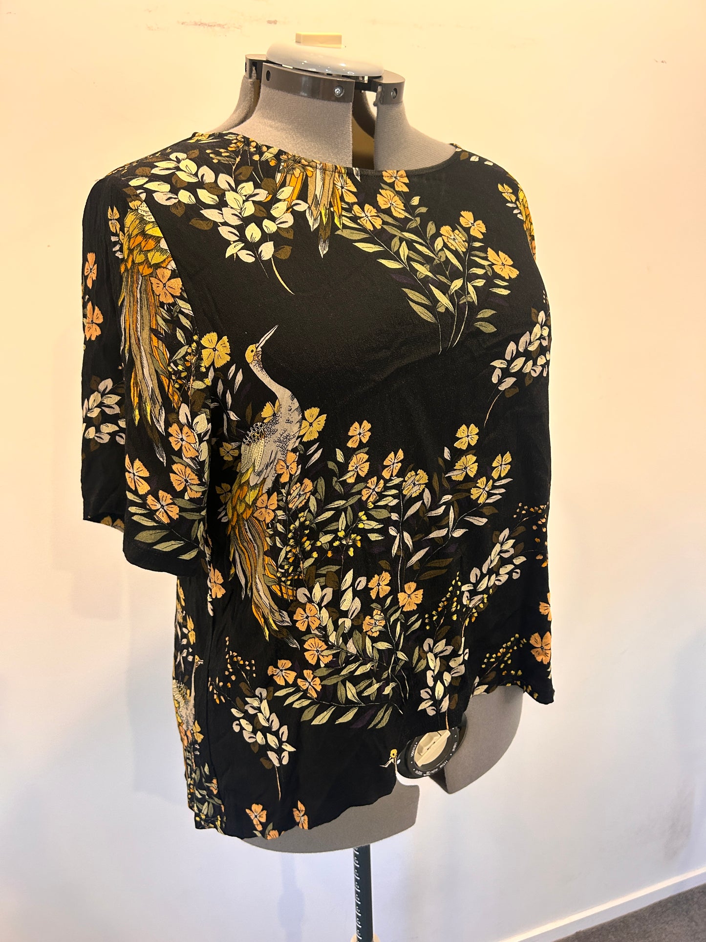 Whistle Top - Size 18 (petite)