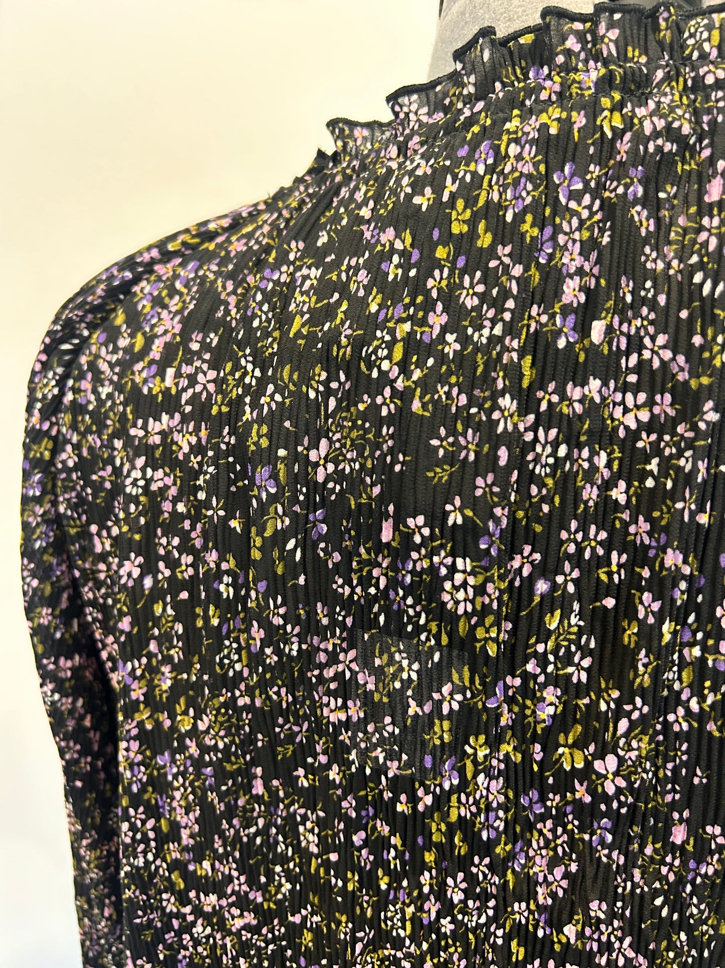 Gloss (by Shineon) Top - Size 18 (BNWT)