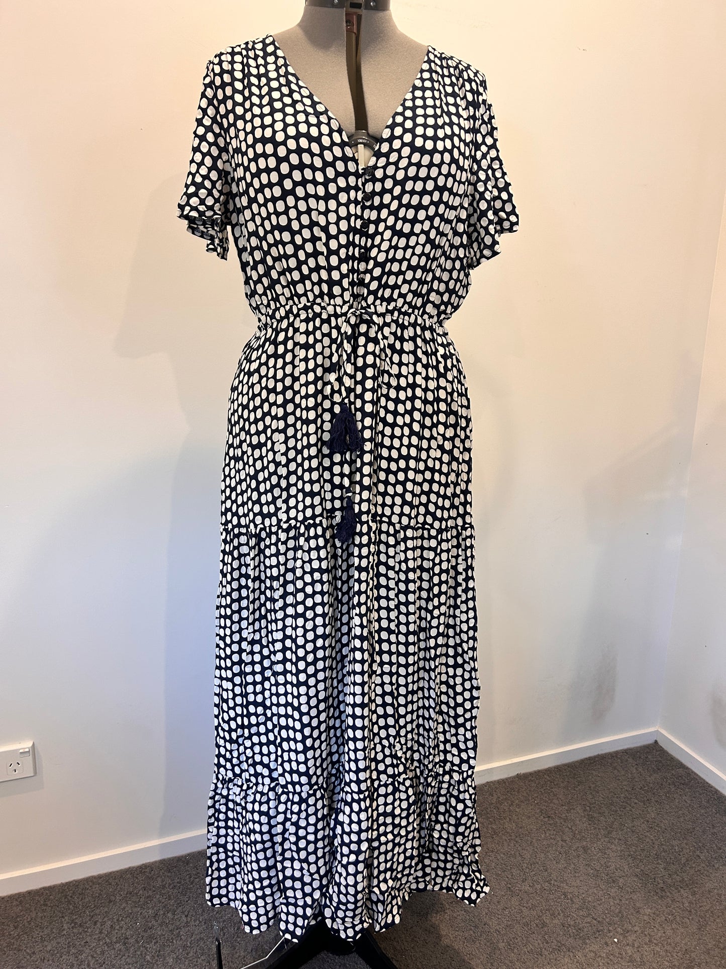 Salty Crush Dress - Size 18 (BNWT)