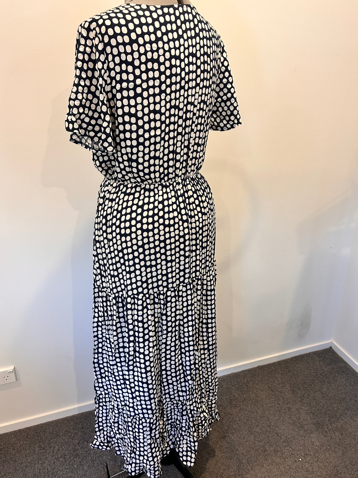 Salty Crush Dress - Size 18 (BNWT)
