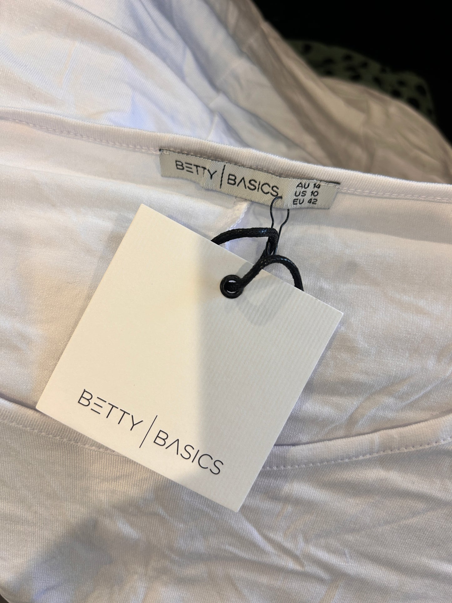 Betty Basics Top - Size 14 (BNWT)