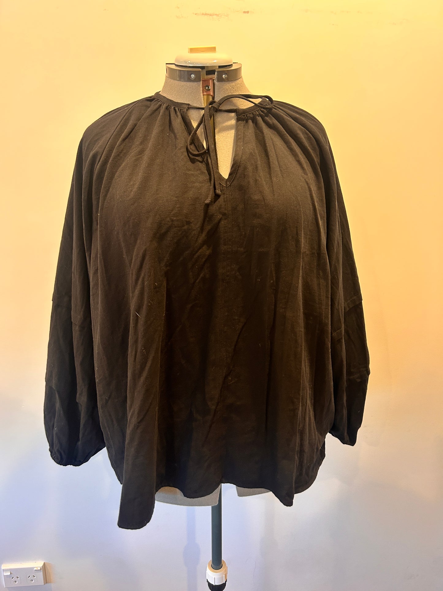 Betty Basics Top - Size 18 (BNWT)