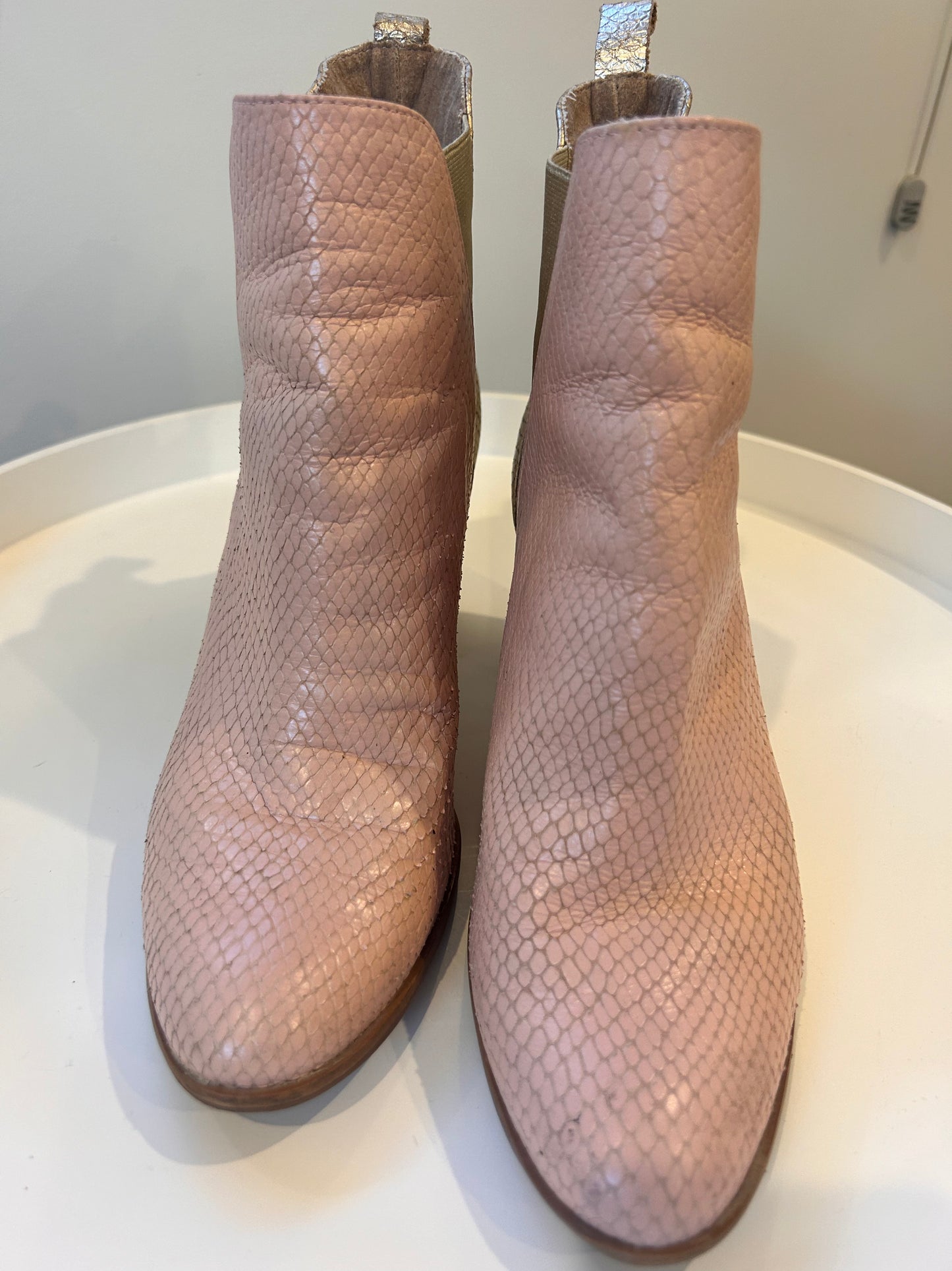 Hey Monday (by Augustine) Boots - Size 42/10