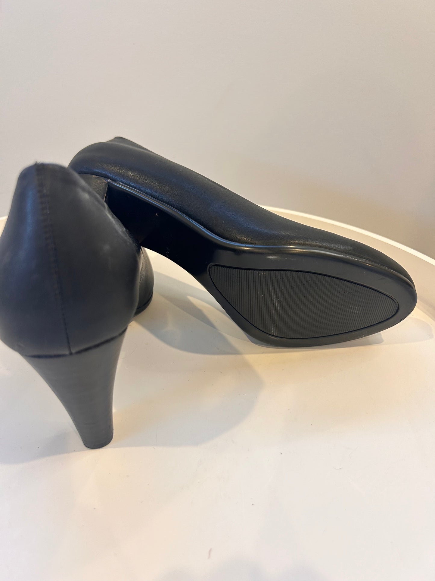 Betts widefit heels -Size EU 41 (10)
