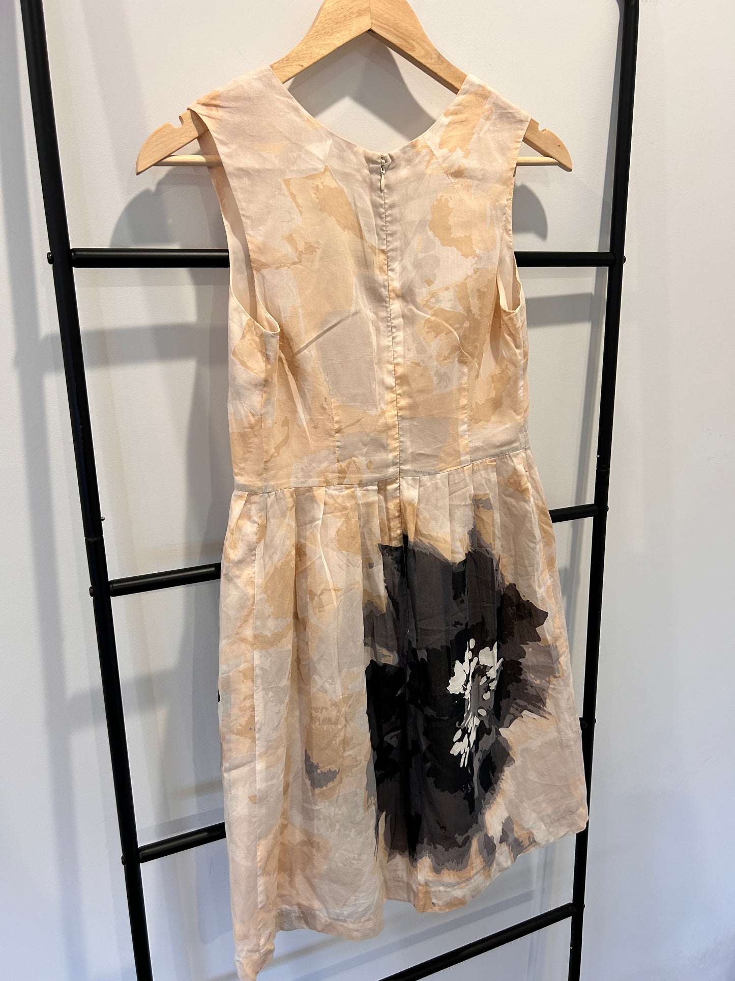 Decjuba Sleeveless Mini Dress - Size 8