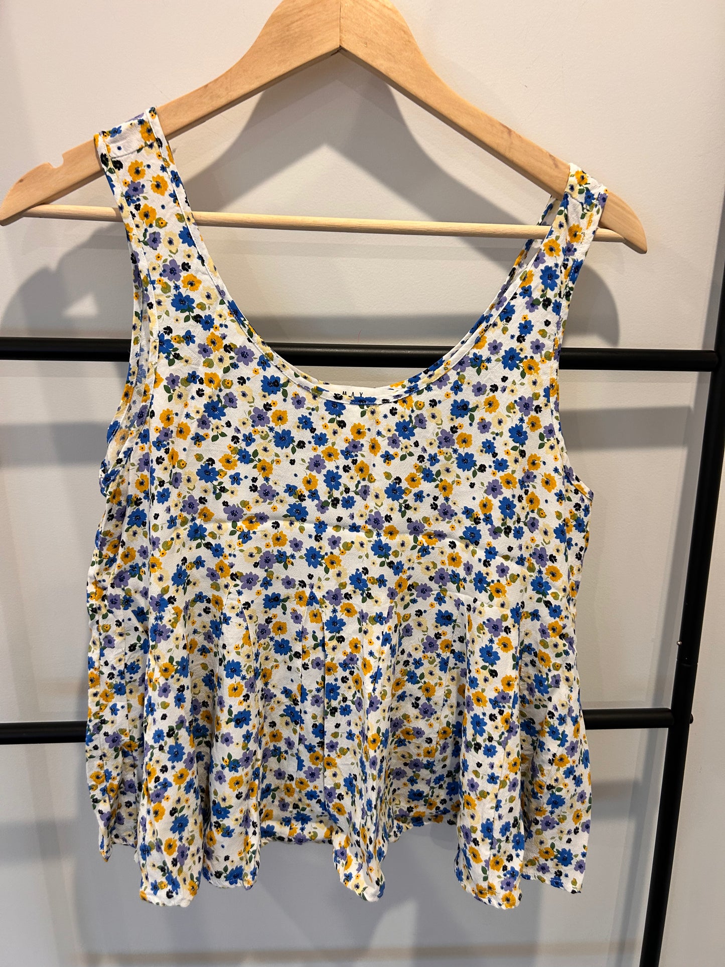 Max Sleeveless Top - Size 12