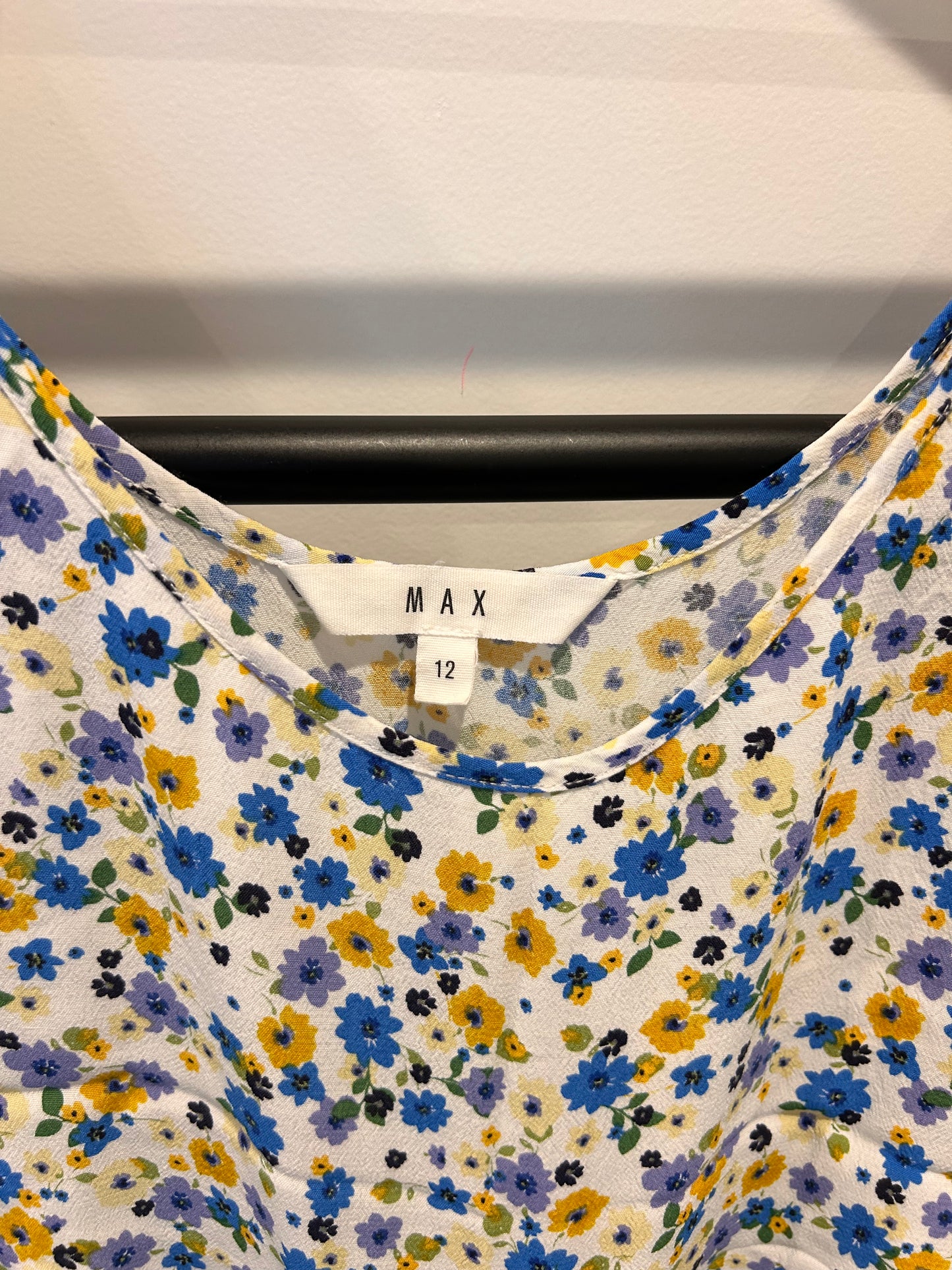 Max Sleeveless Top - Size 12