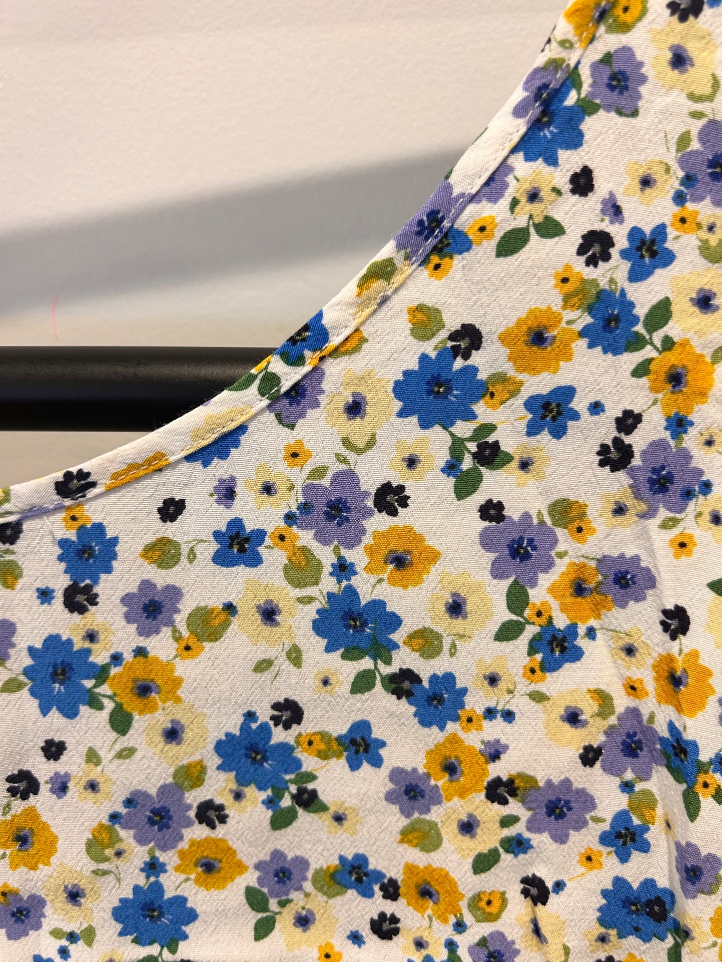 Max Sleeveless Top - Size 12