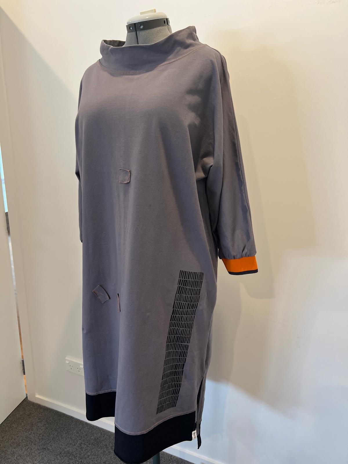 Deanne Hobbs Dress - Size 16/18