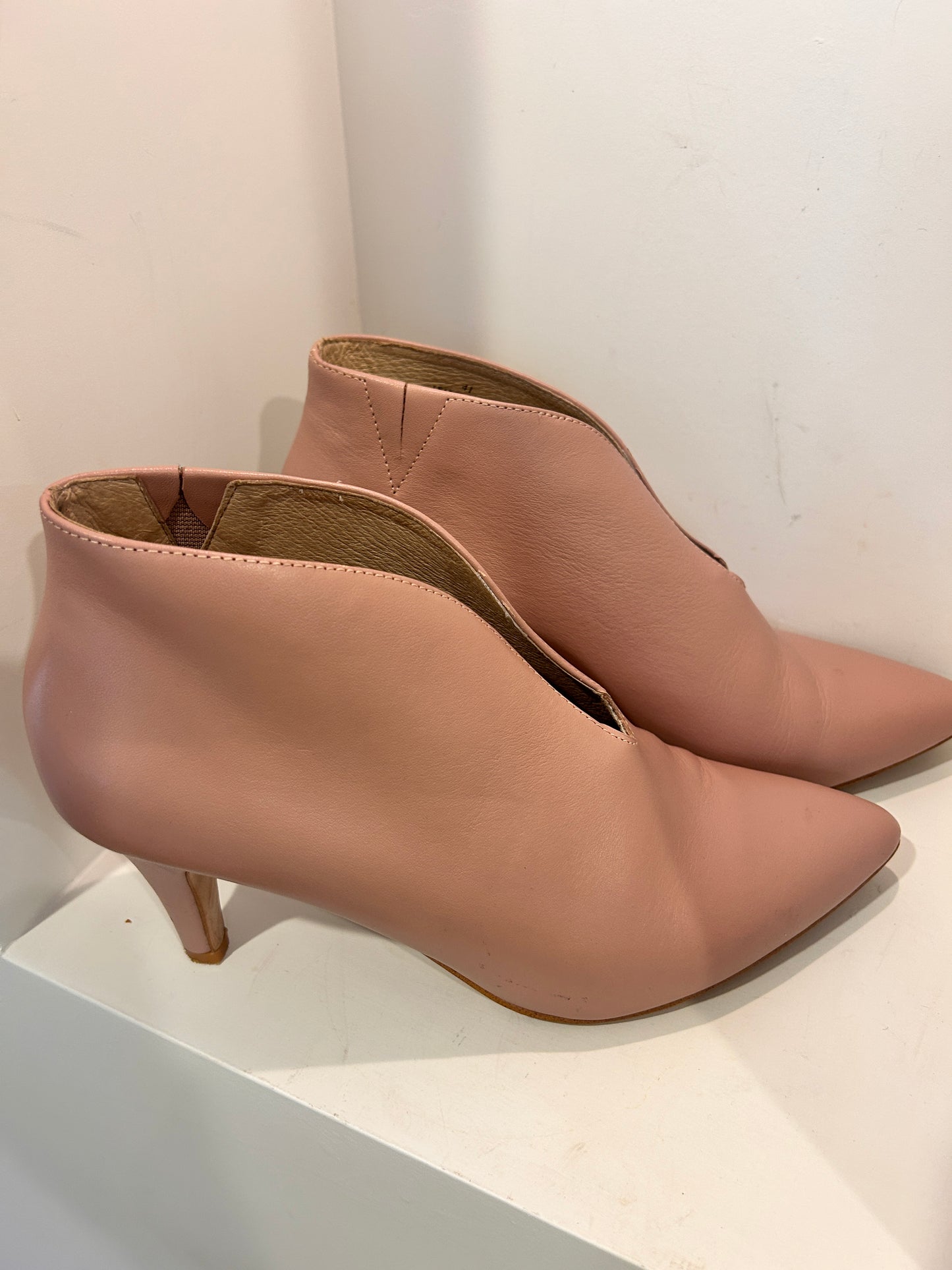 Isabella Anselmi Ankle Boots - Size 41