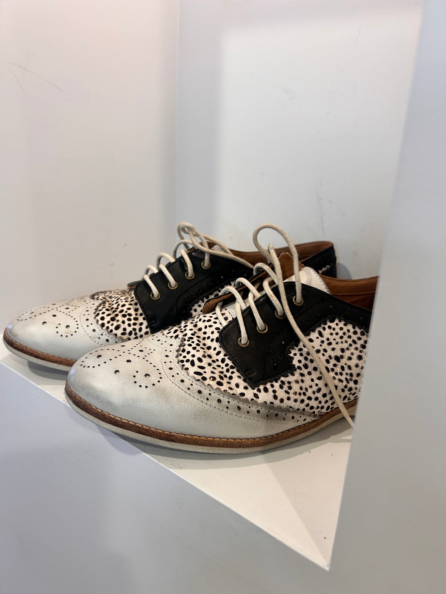 Rollie Brogues - Size 41