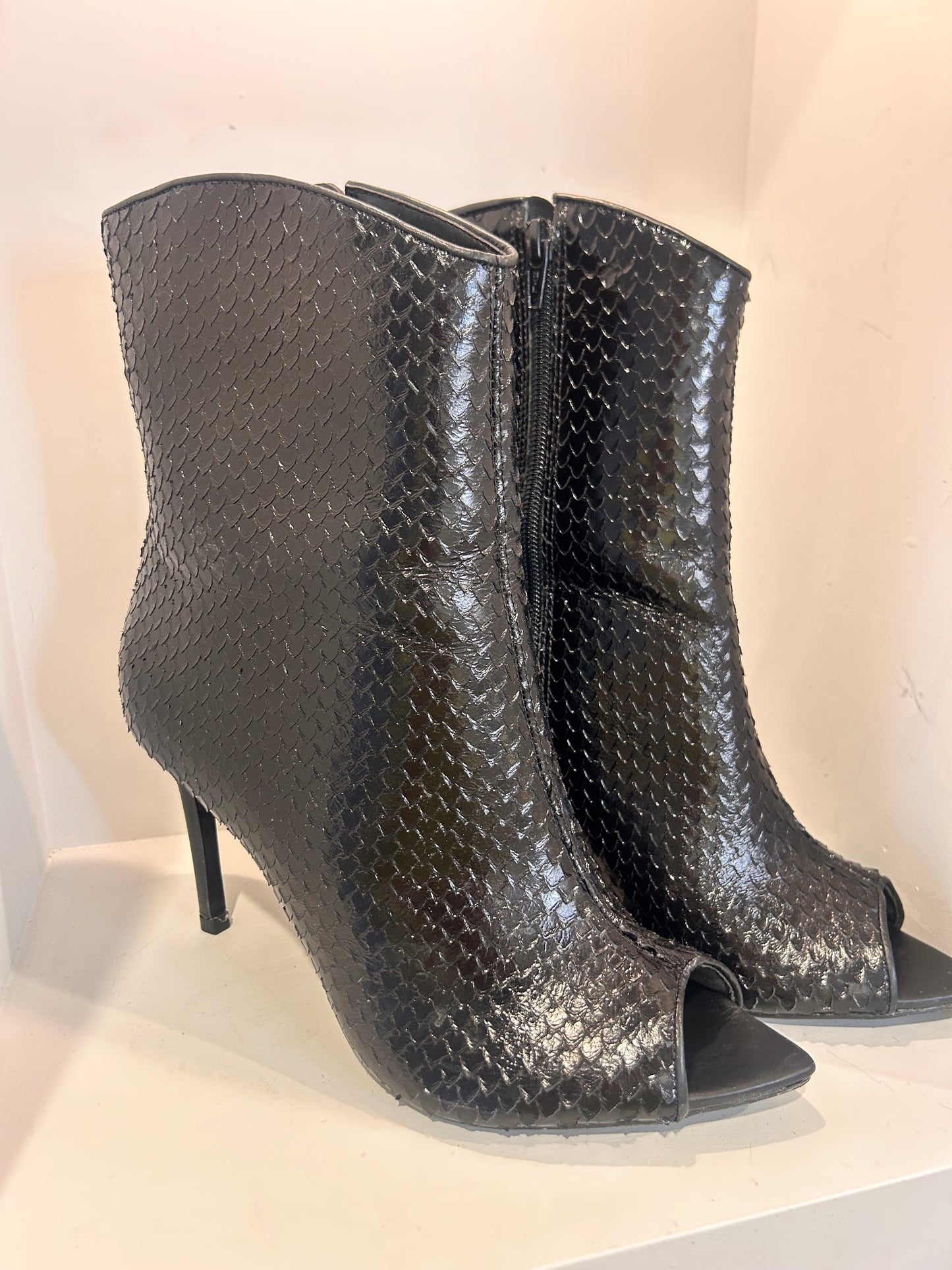 Hey Monday Avena Boots - Size 41