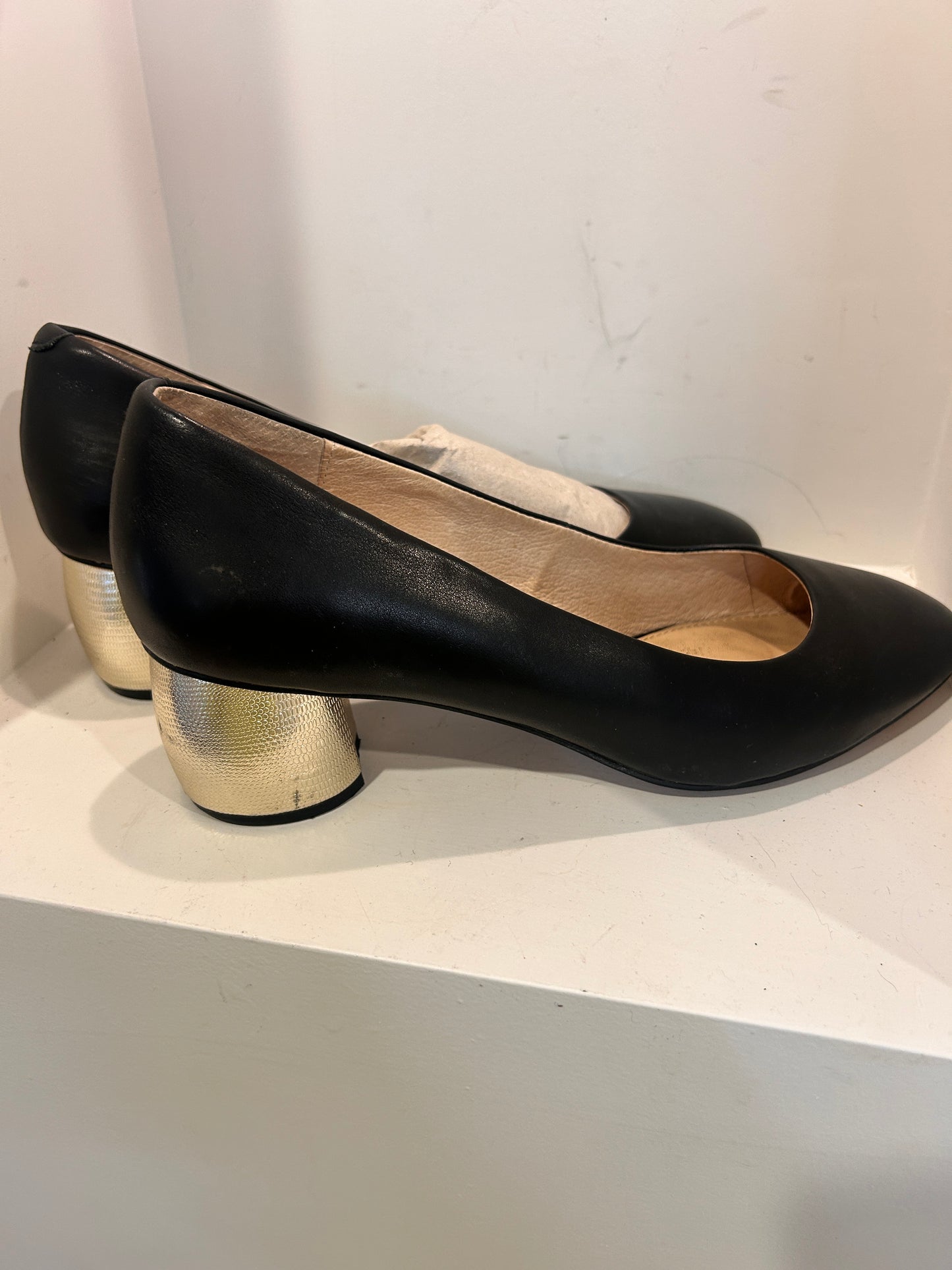 Isabella Anselmi - Size 41