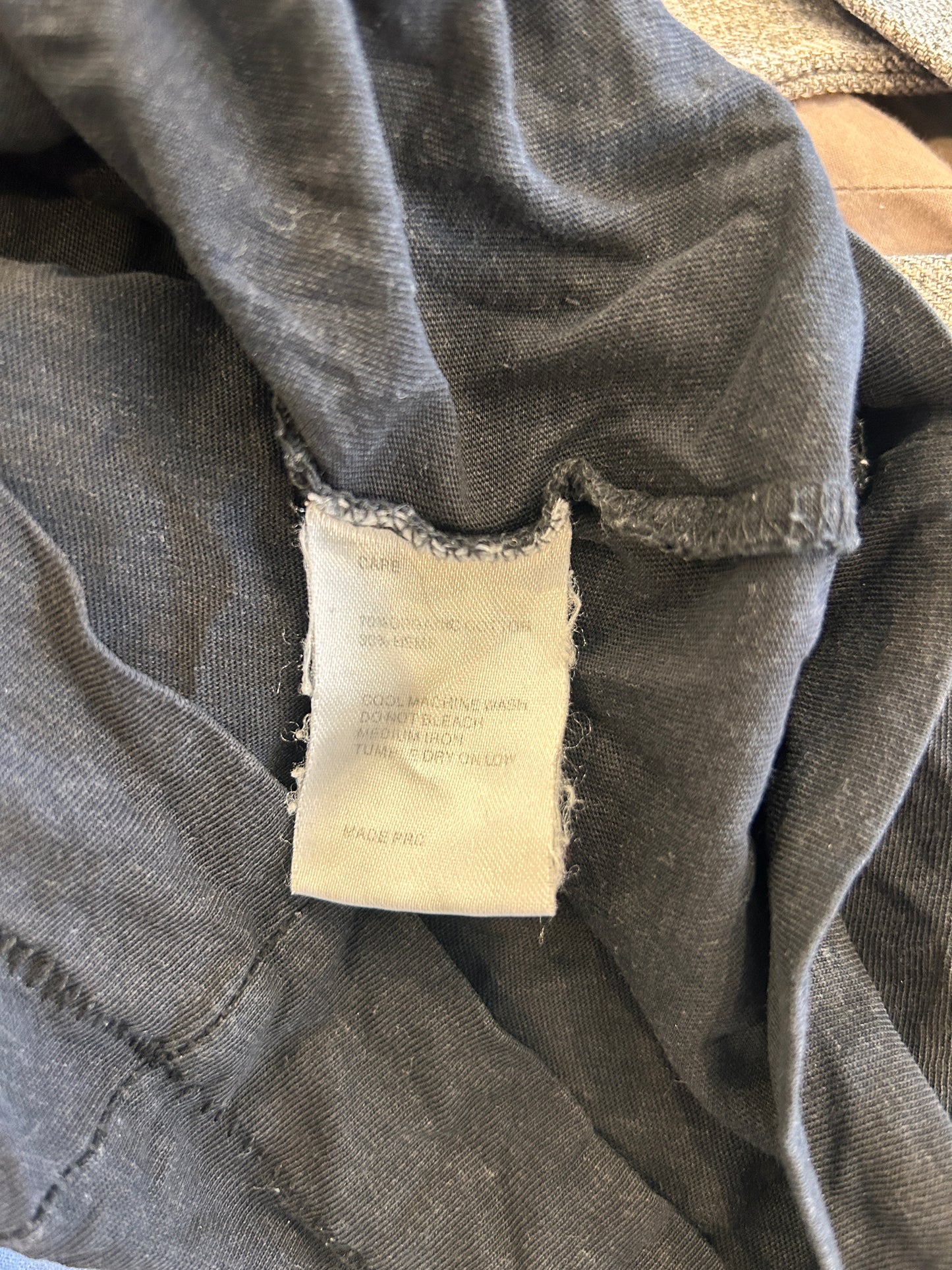 Commoners Cropped TShirt - Size 6