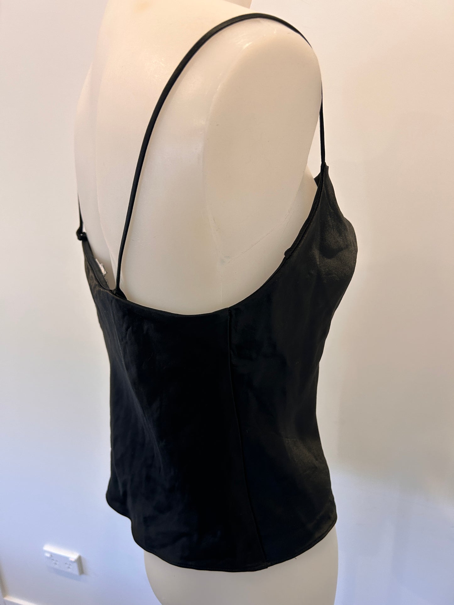 Seed Singlet - Size 6/8 (tag removed)
