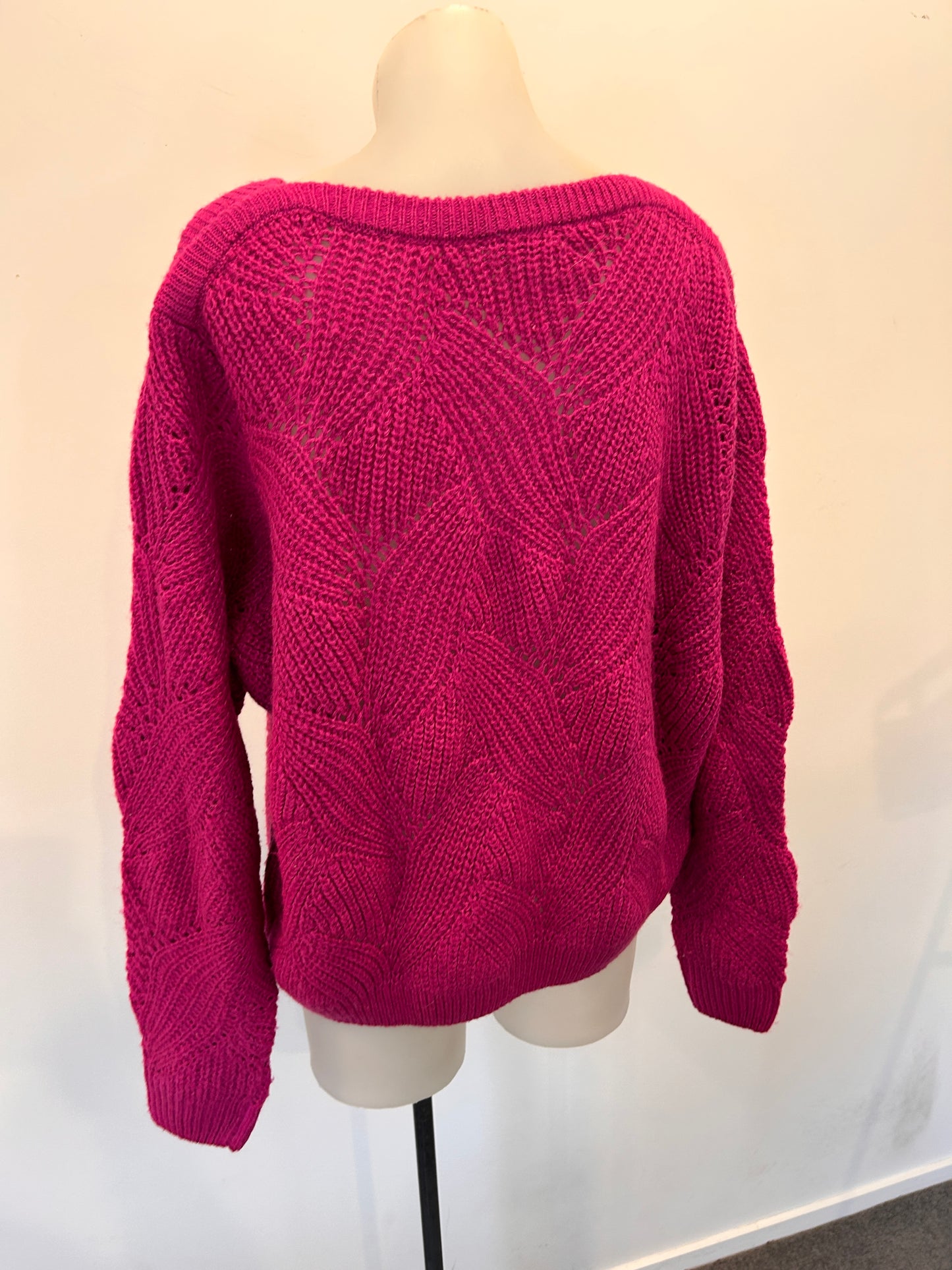 Capture Knit Top- Size L