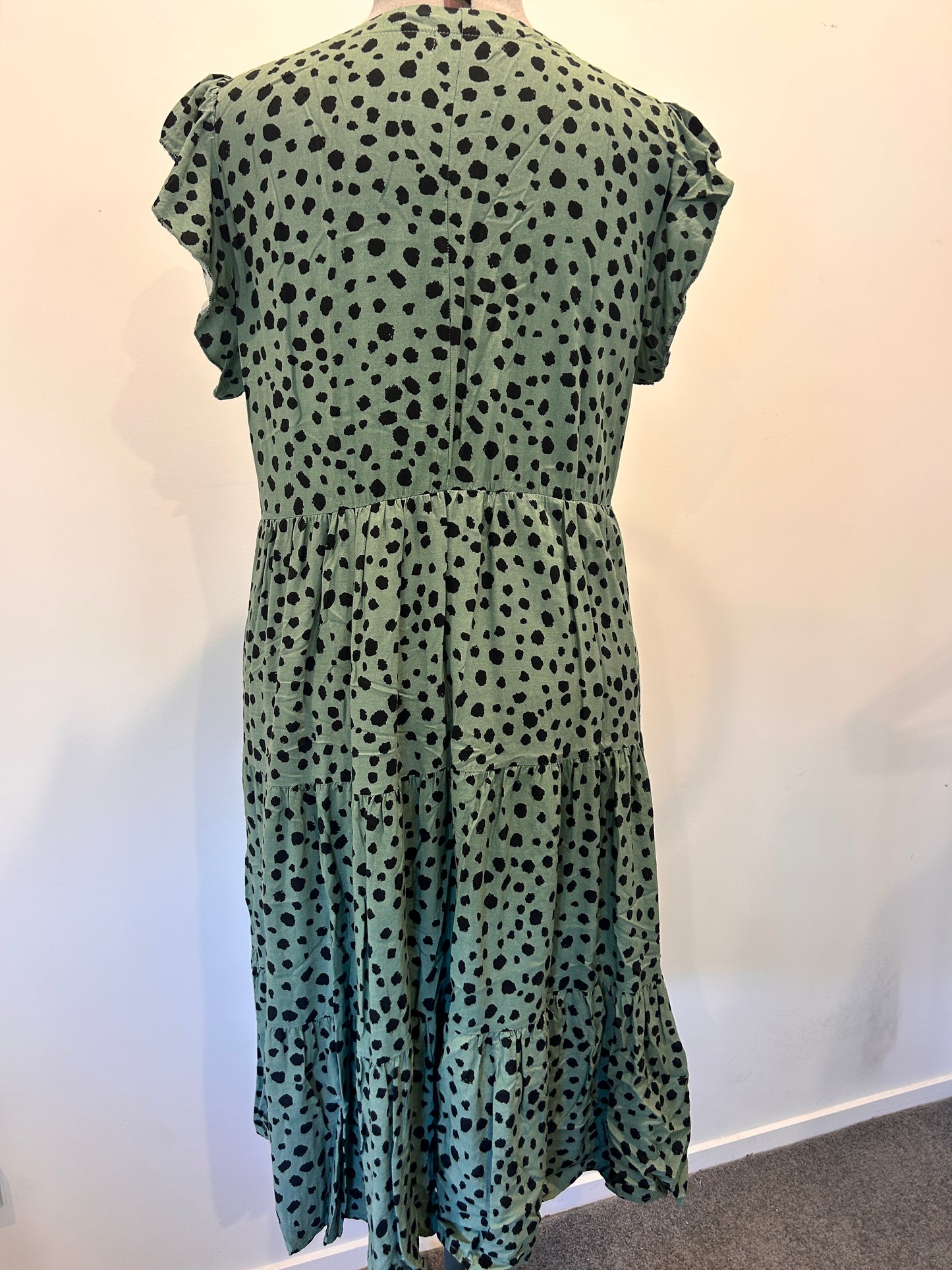 New U Collection Dress - Size 18