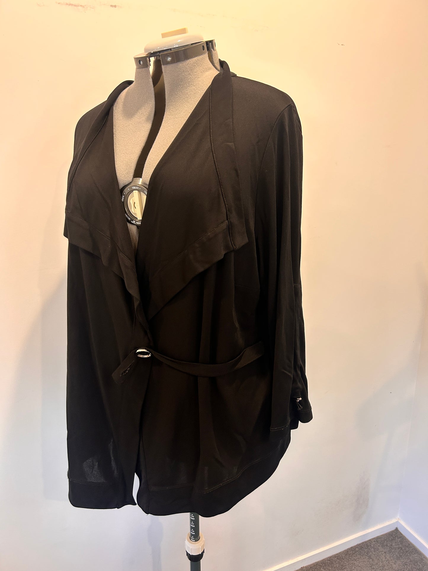 Taking Shape Top - Size L