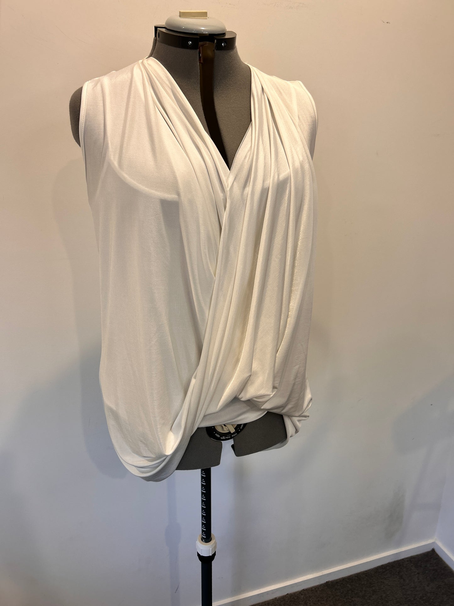 Quiz Top - Size 16/18