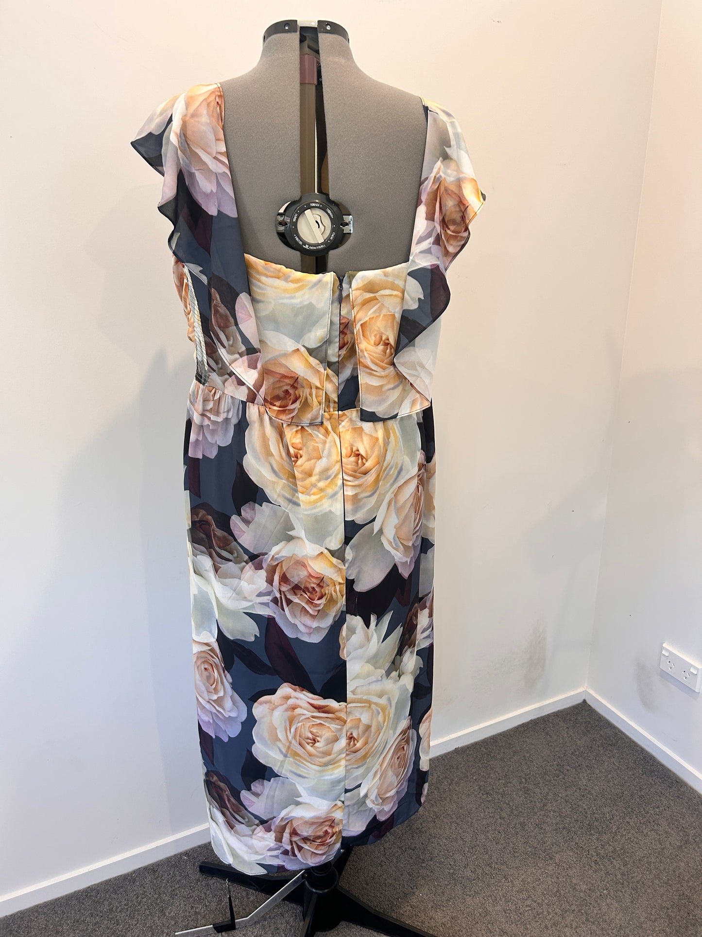 City Chic Dress - Size XL (22) (BNWT)