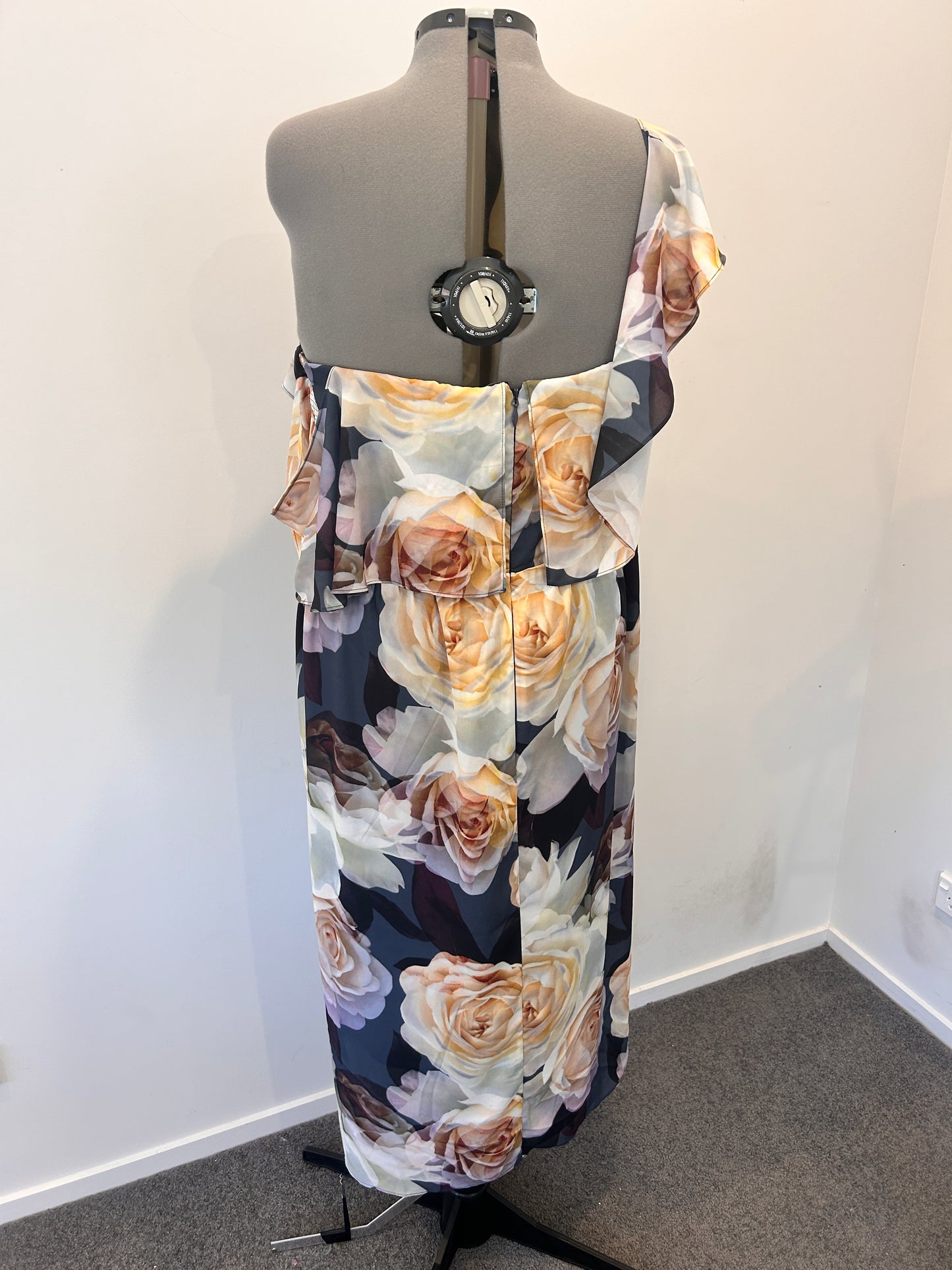 City Chic Dress - Size XL (22) (BNWT)