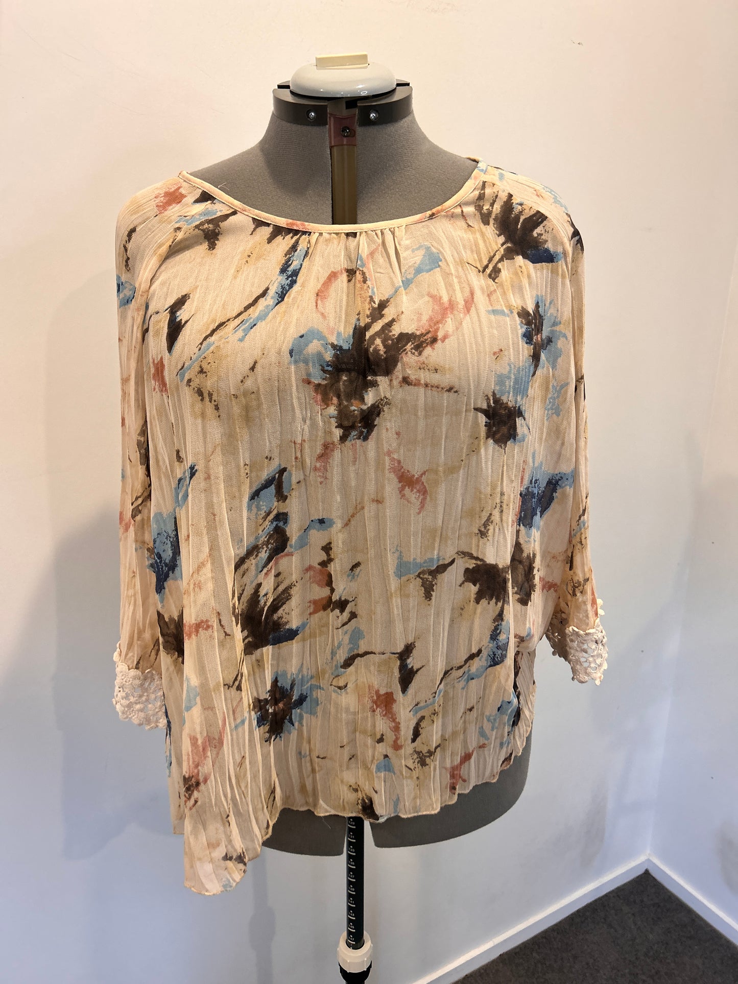 Together Top - Size 14 (42)
