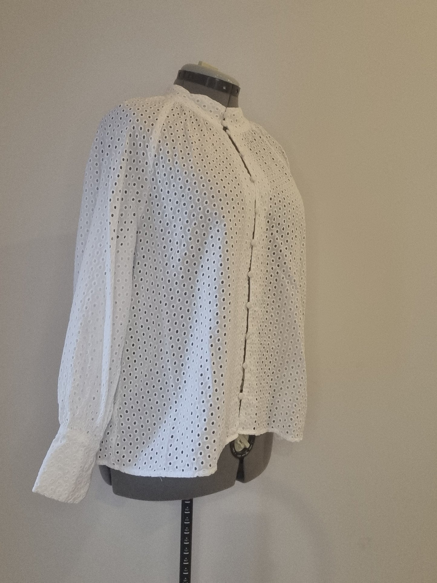 Decjuba Broderie Shirt - Size 14