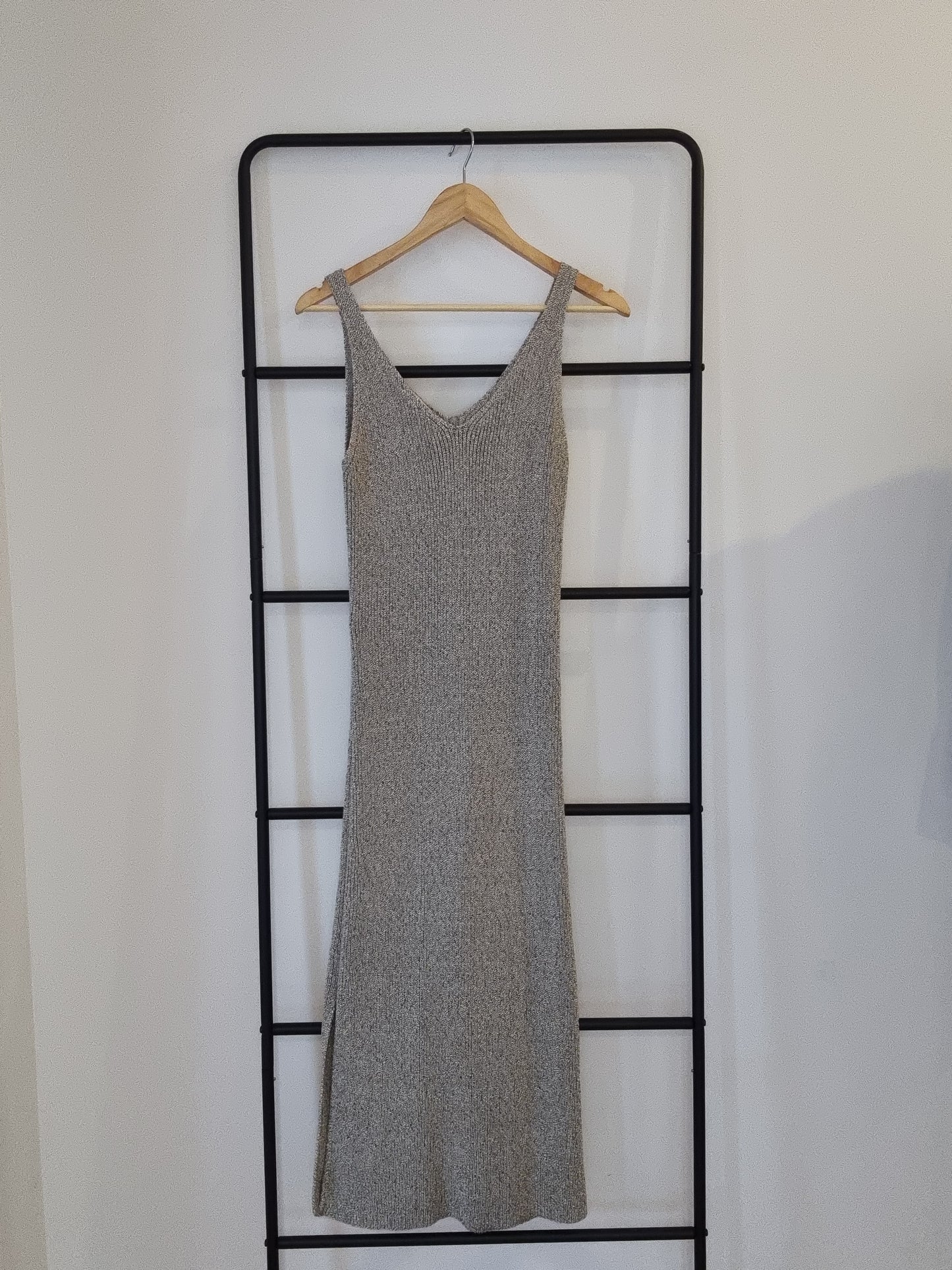 Country Road Sleeveless Midi Dress - Size M